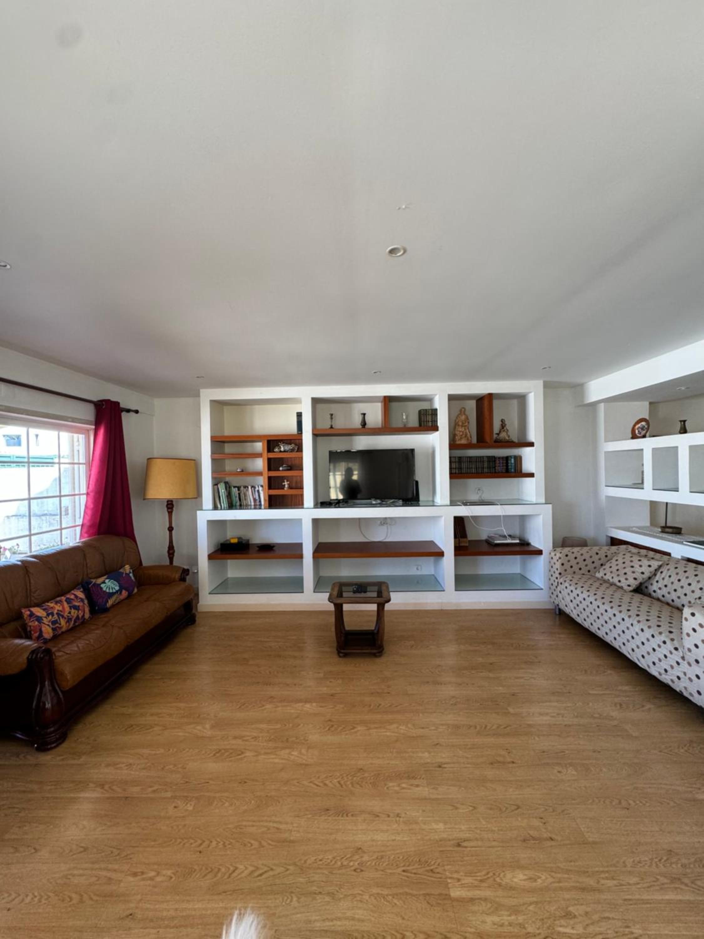 Oceans House Villa