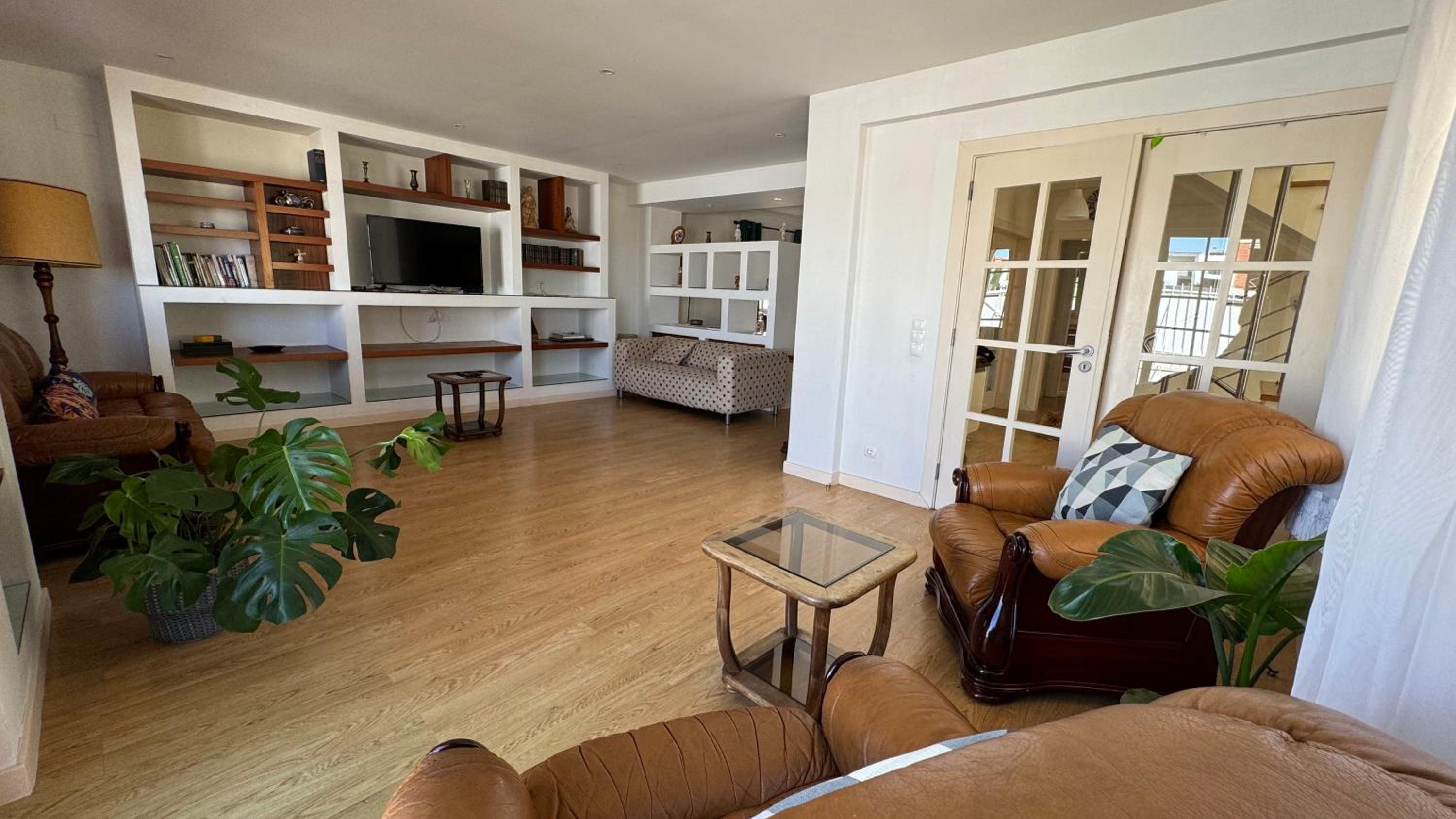 Oceans House Villa