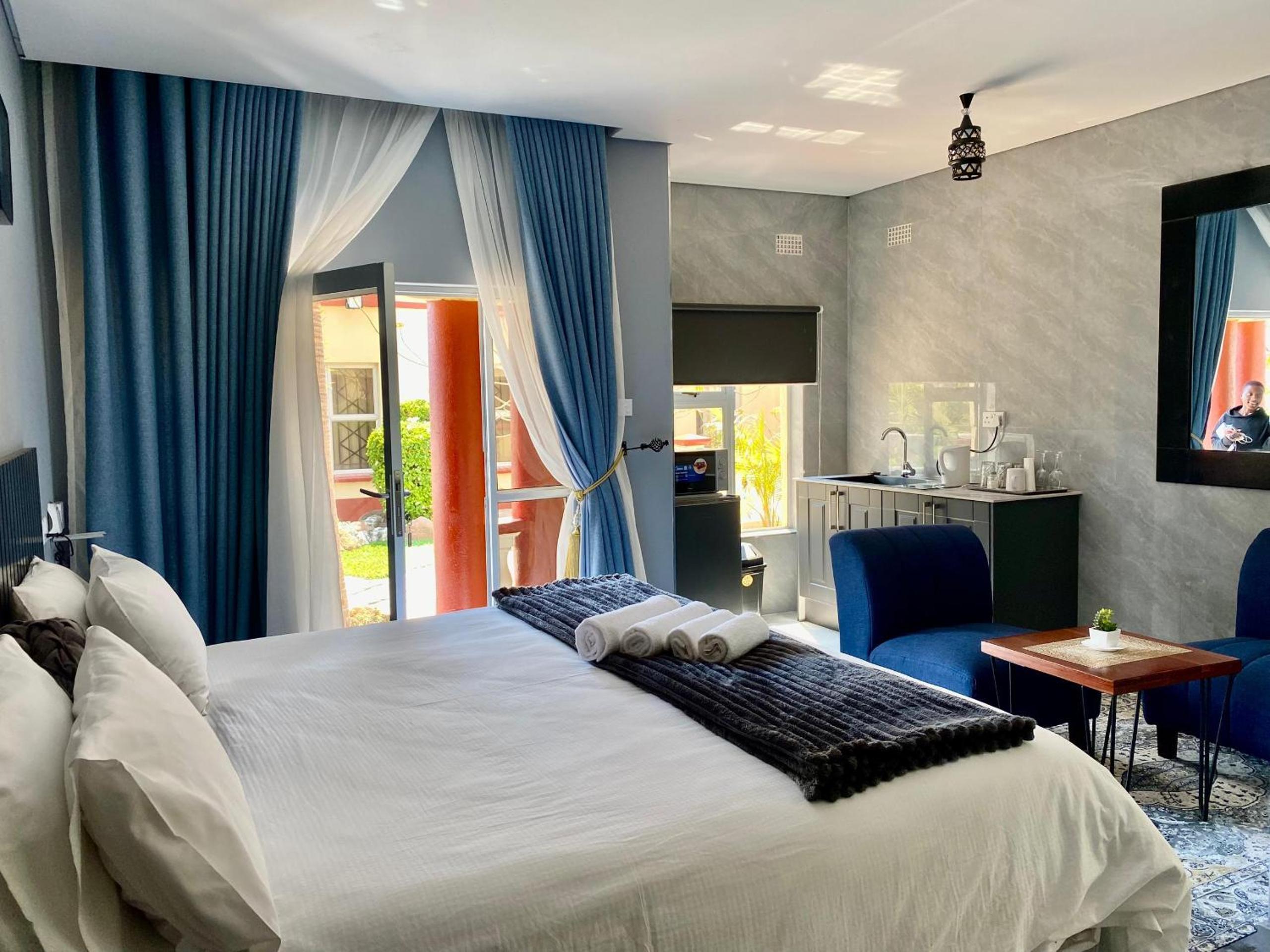 Executive studio apartment near the airport - 2320