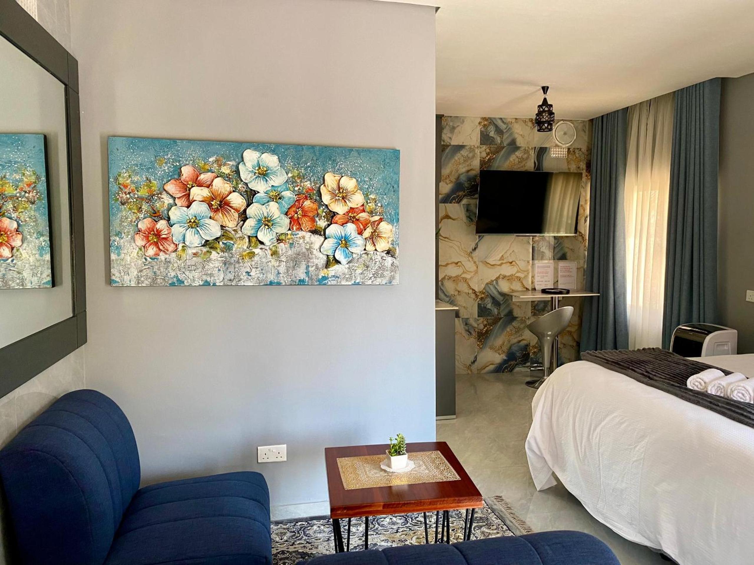 Executive studio apartment near the airport - 2320