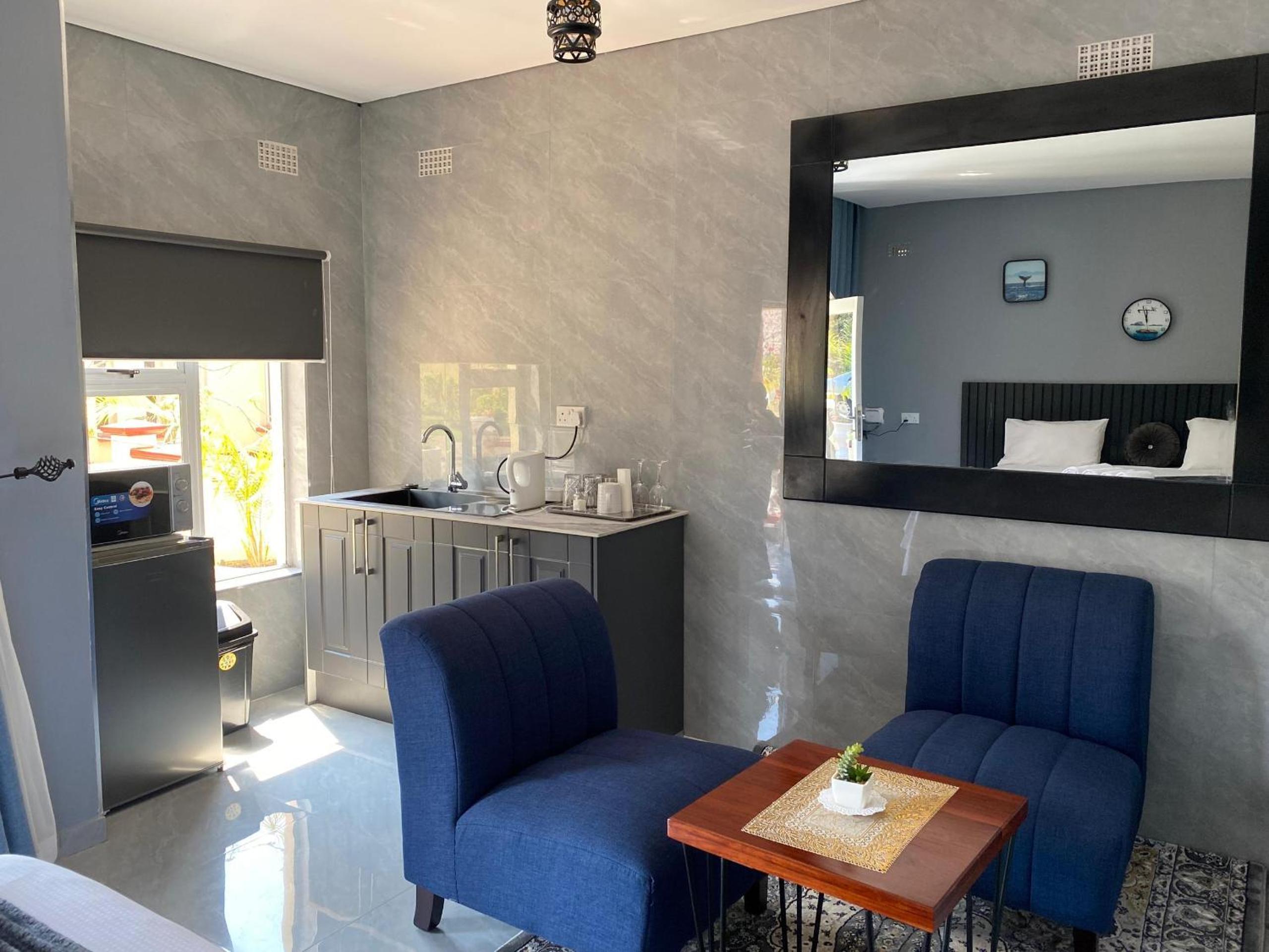 Executive studio apartment near the airport - 2320