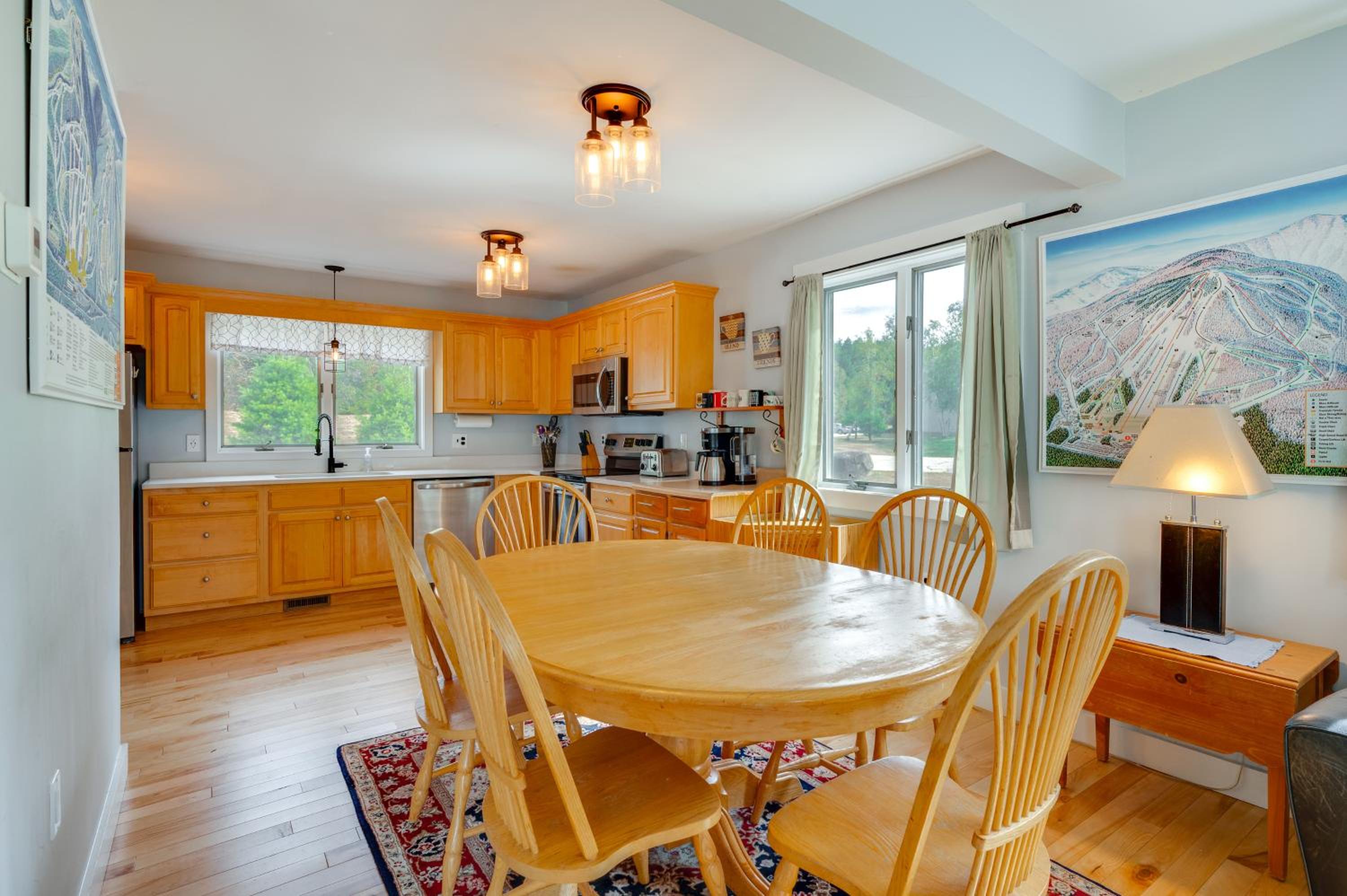 Mtn Views, On-Site Trails! Spacious Bartlett Home