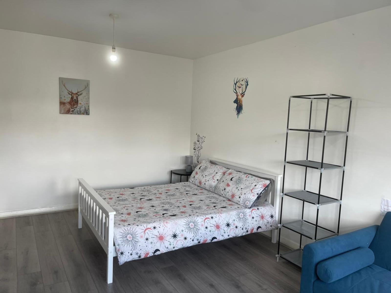 London Economy Stay at 31