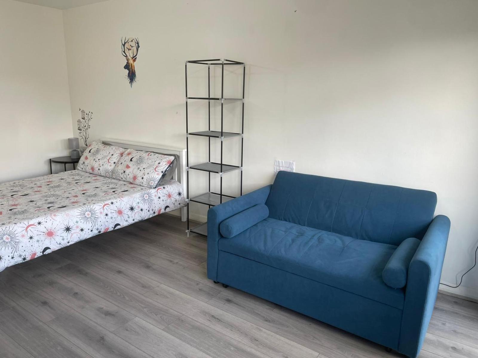 London Economy Stay at 31
