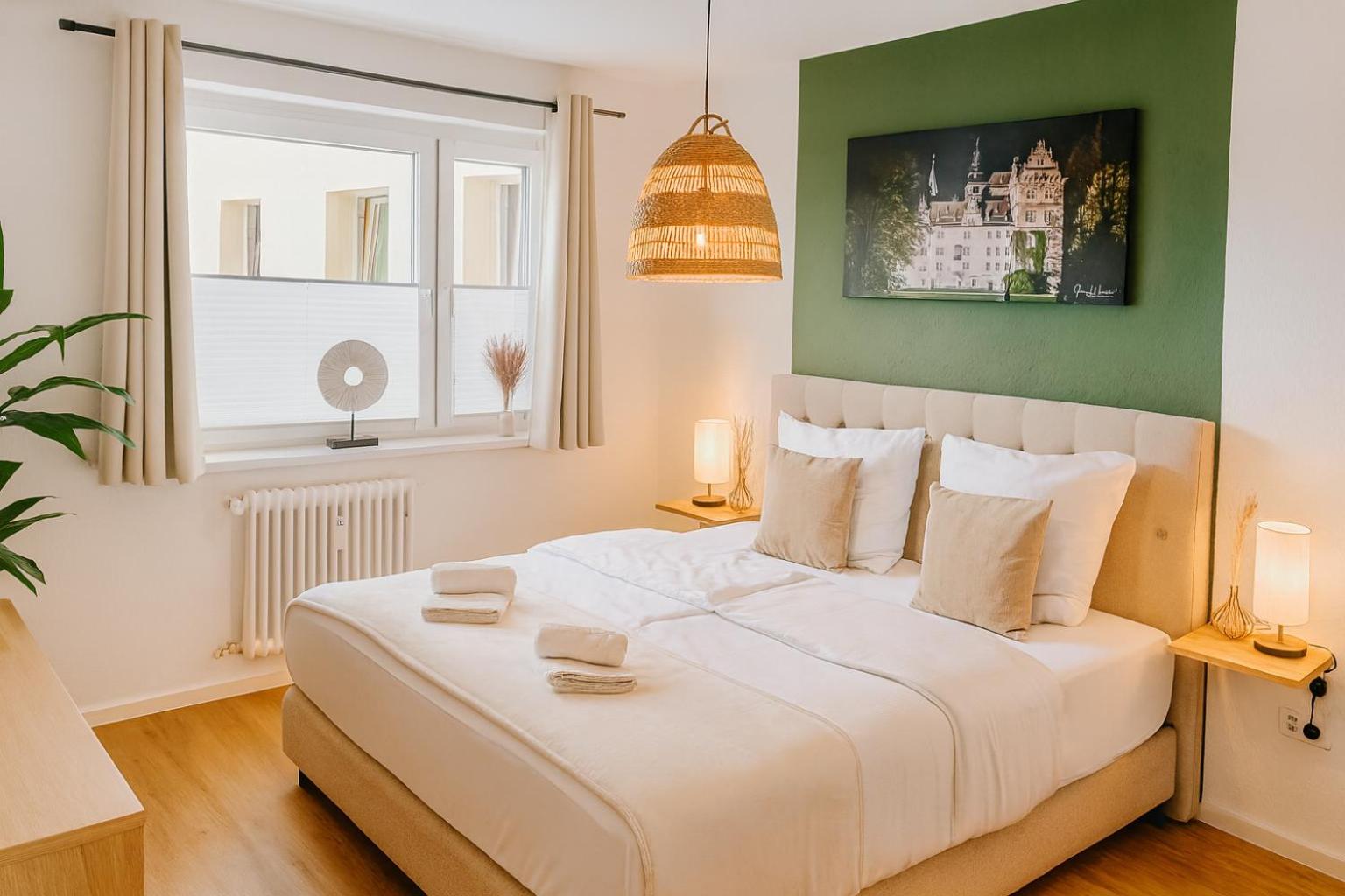 Wohlfühlapartment, Zentral, 200m zur UNI, Parkplatz, Boxspringbetten, Massagesessel, Nespresso, LAN & WIFI