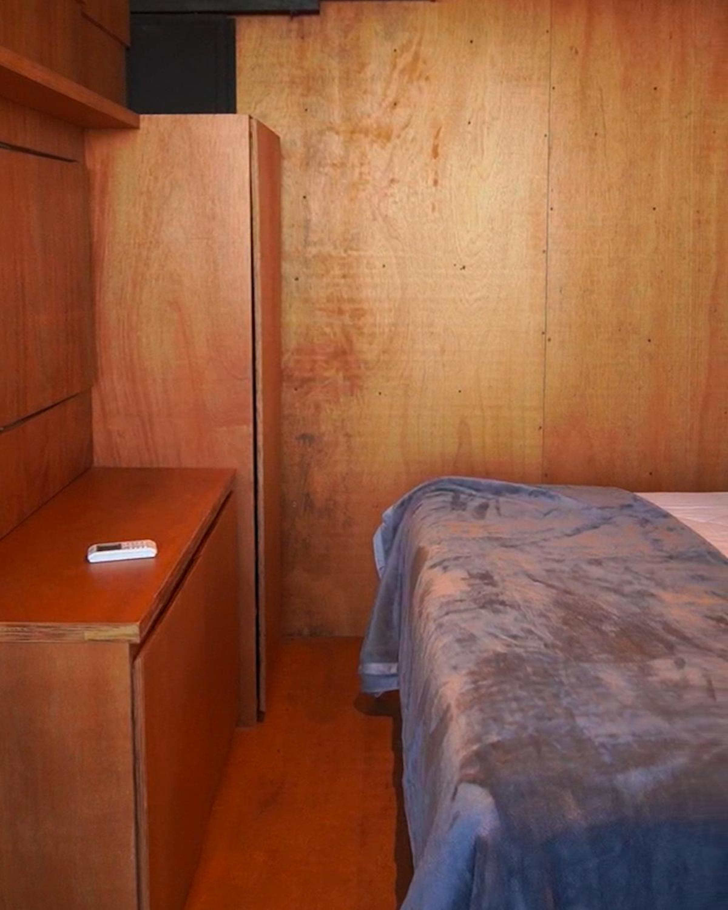 Hospede-se em um container ao lado de Gramado - RS