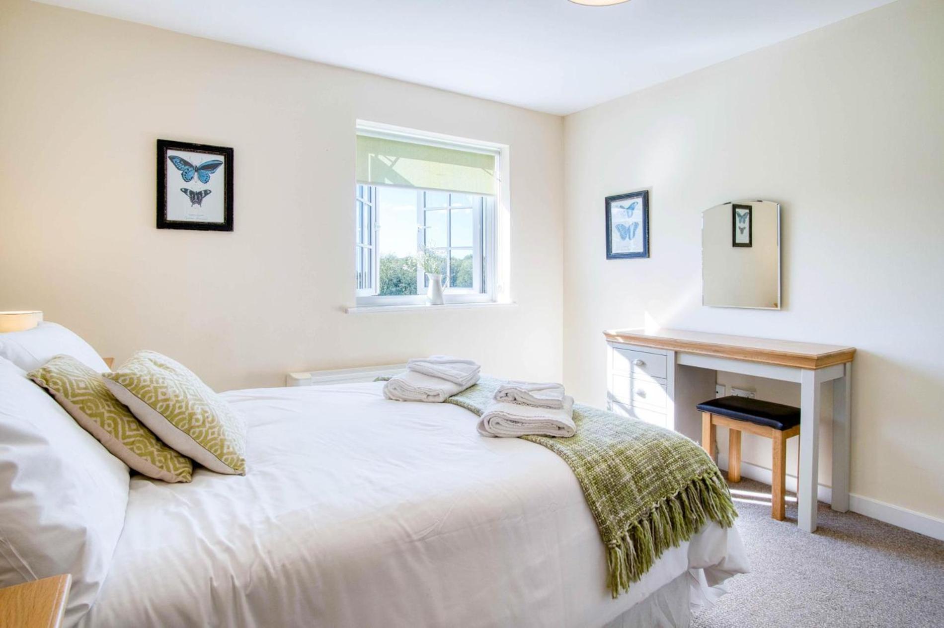 The Barn - 4 Bedroom - Tyn-Y-Coed Farm - Cardiff