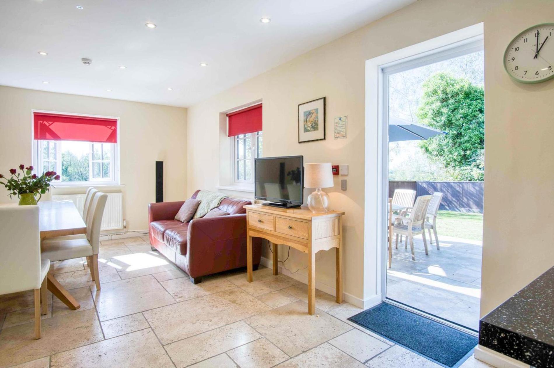 The Barn - 4 Bedroom - Tyn-Y-Coed Farm - Cardiff