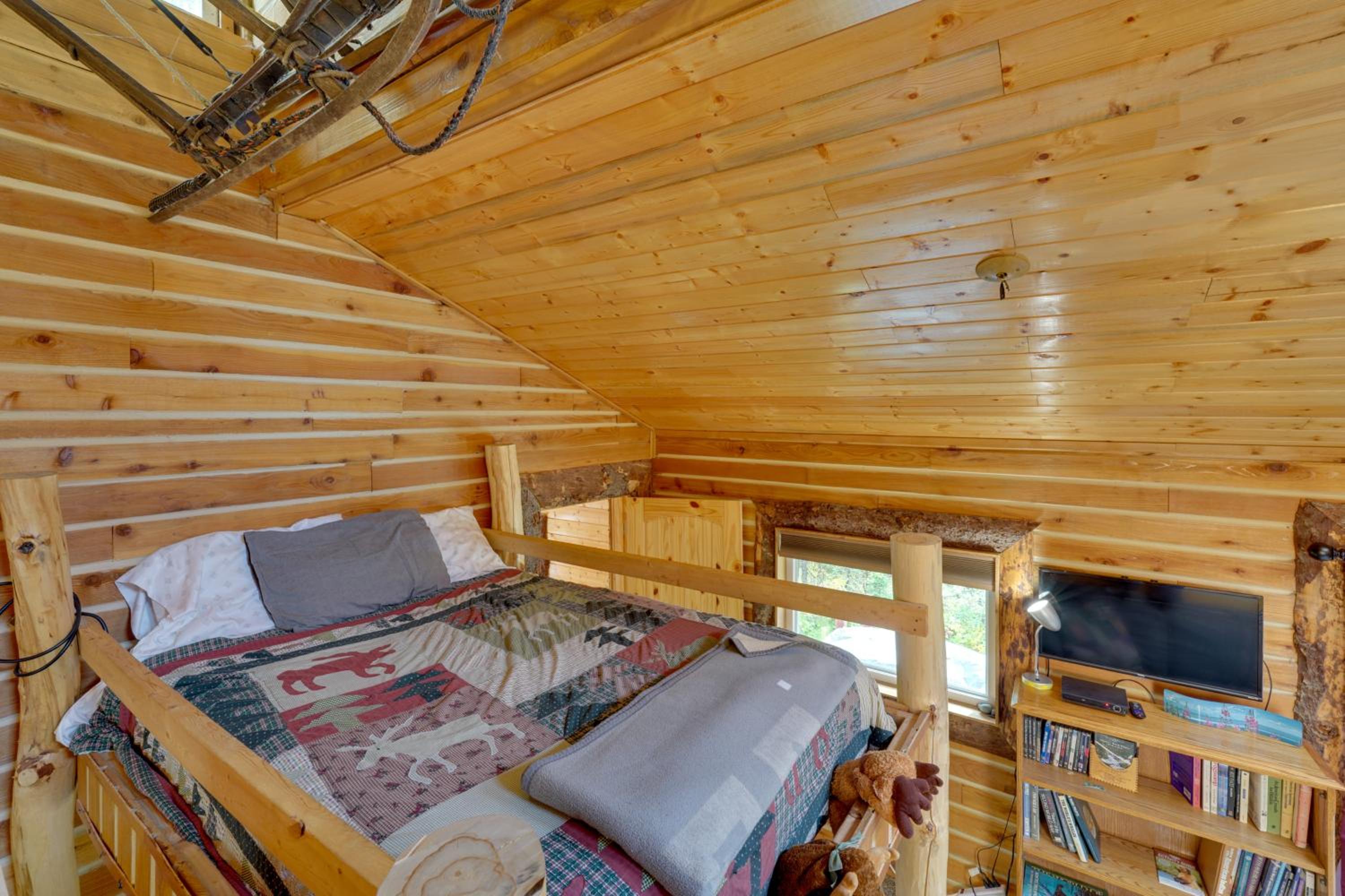 Lake Access at Peaceful Kenai Peninsula Getaway