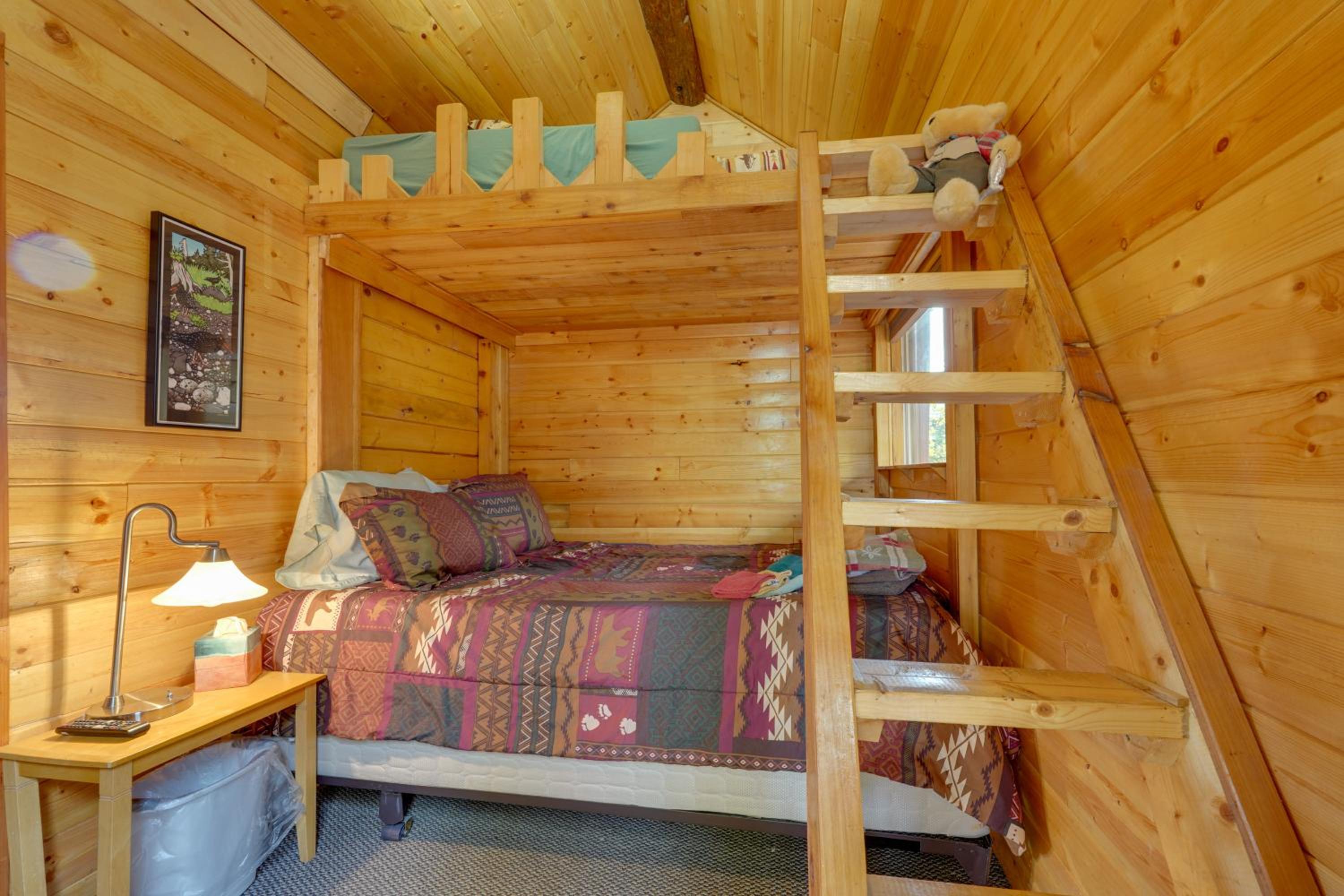 Lakefront Bliss! Ultimate Soldotna Retreat with Deck