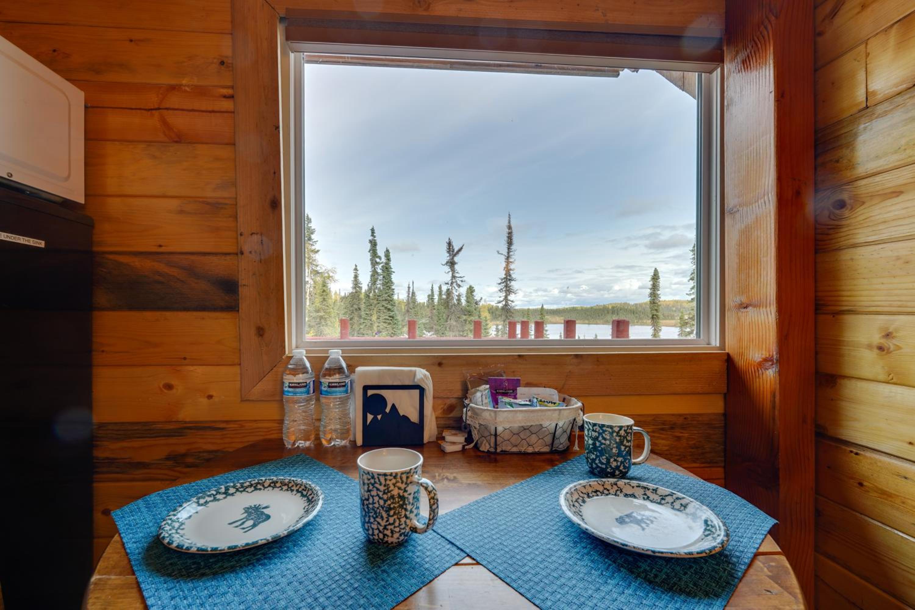 Lakefront Bliss! Ultimate Soldotna Retreat with Deck