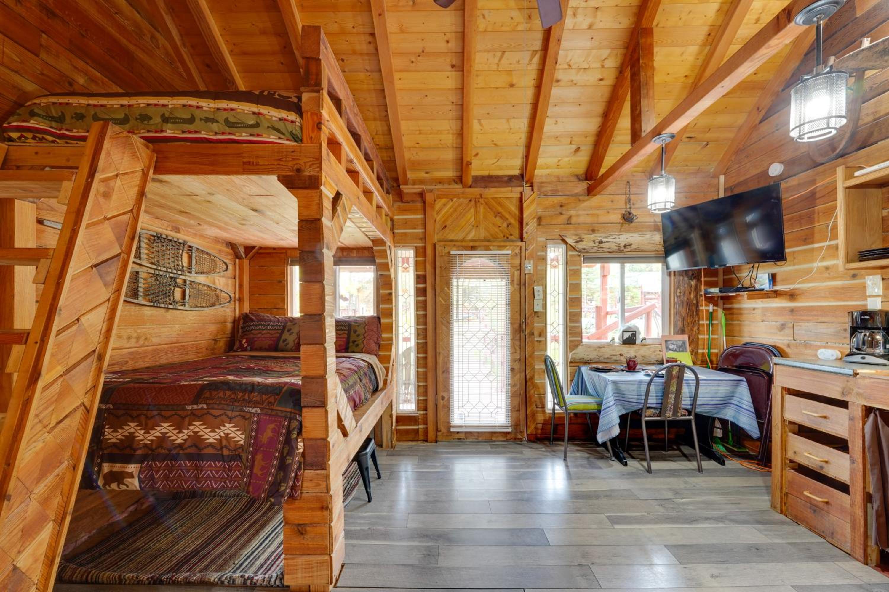 Fish, Hike and Explore Lakefront Cabin in Soldotna