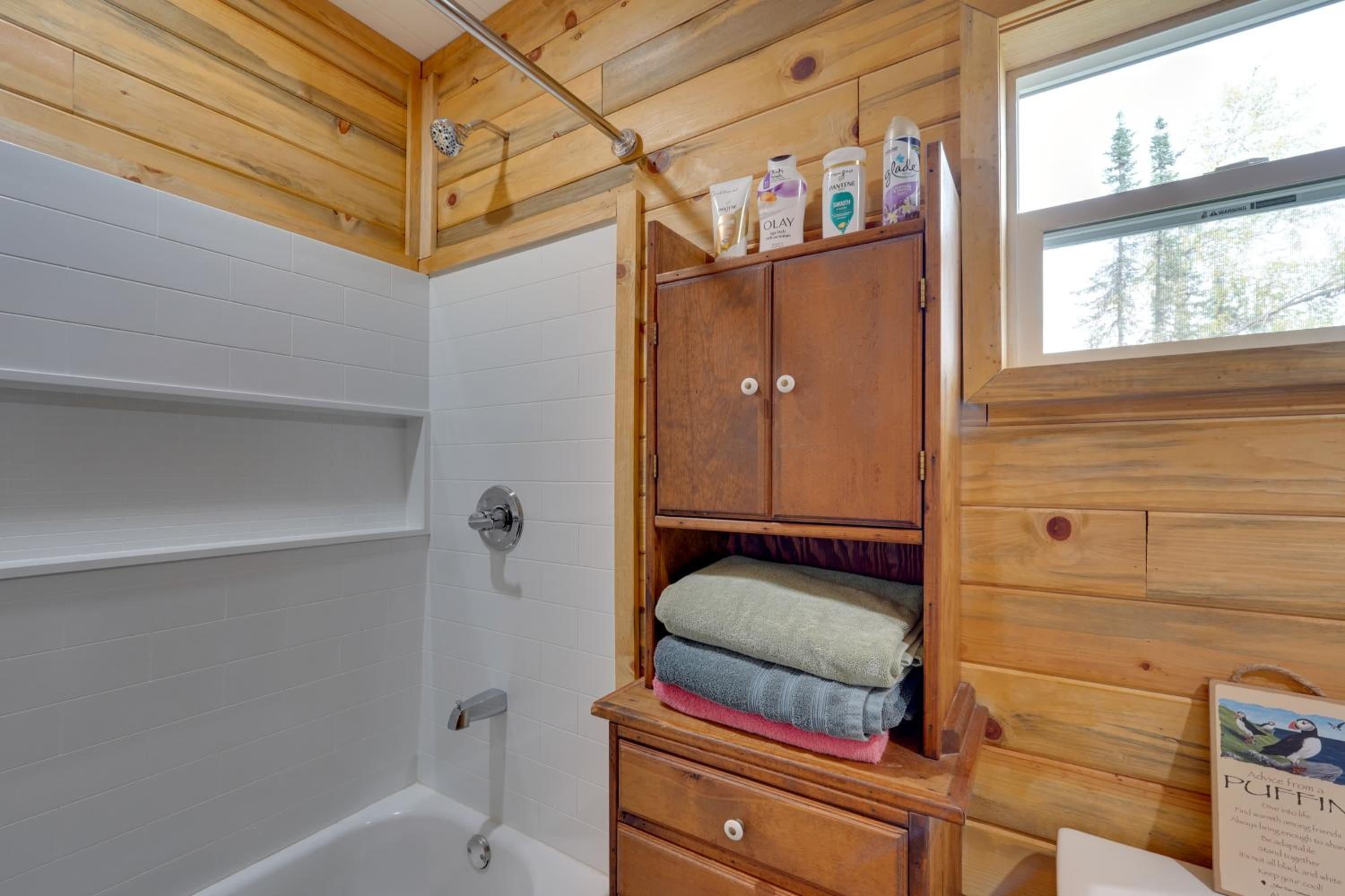 Fish, Hike and Explore Lakefront Cabin in Soldotna
