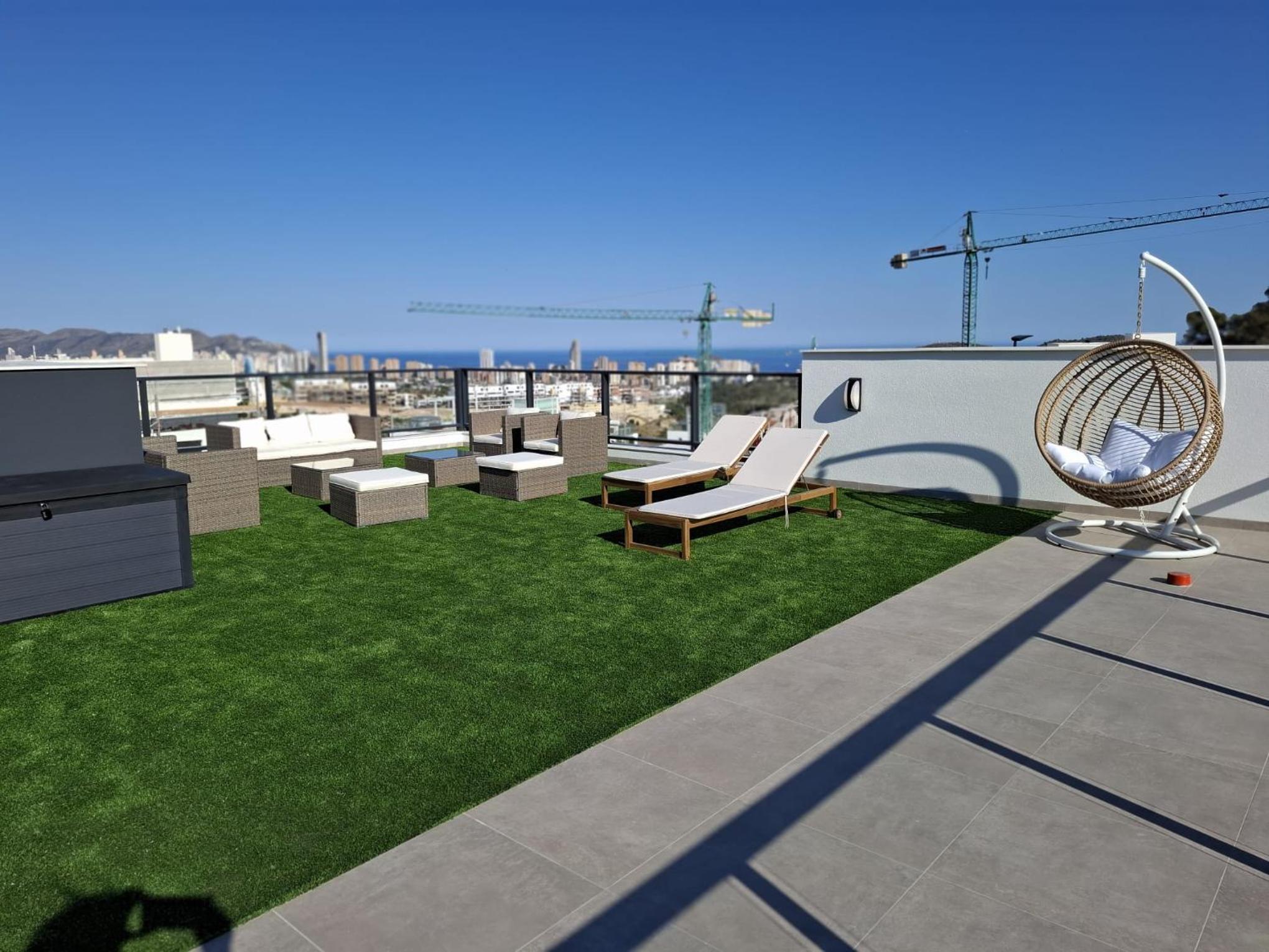 Residencial Breeze 1A by Bookaparadise