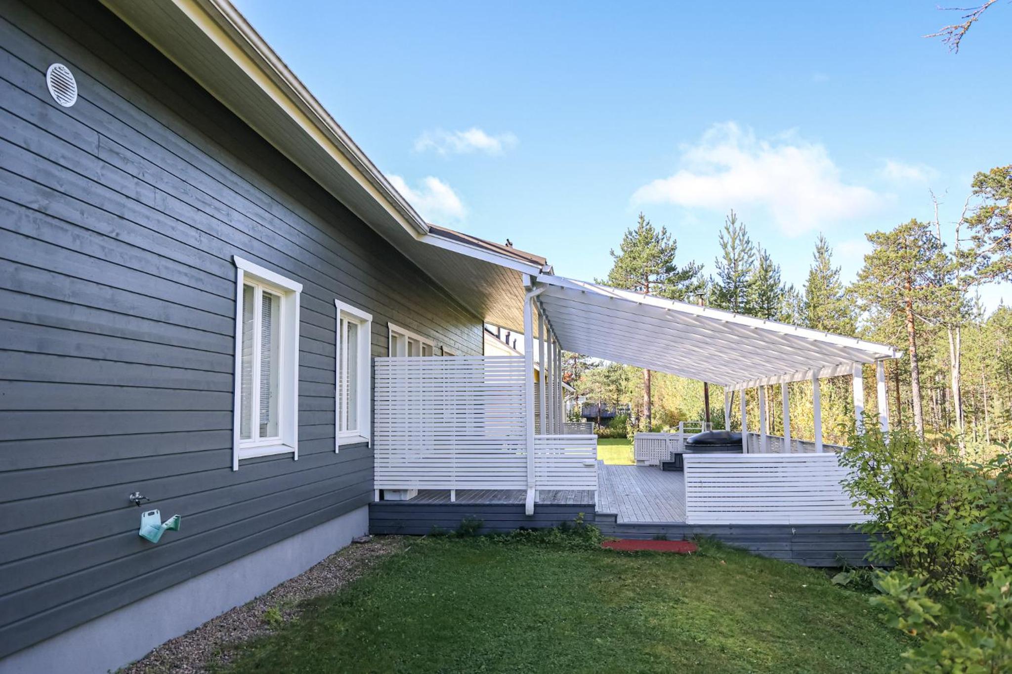 Villa Aurora By BookLapland