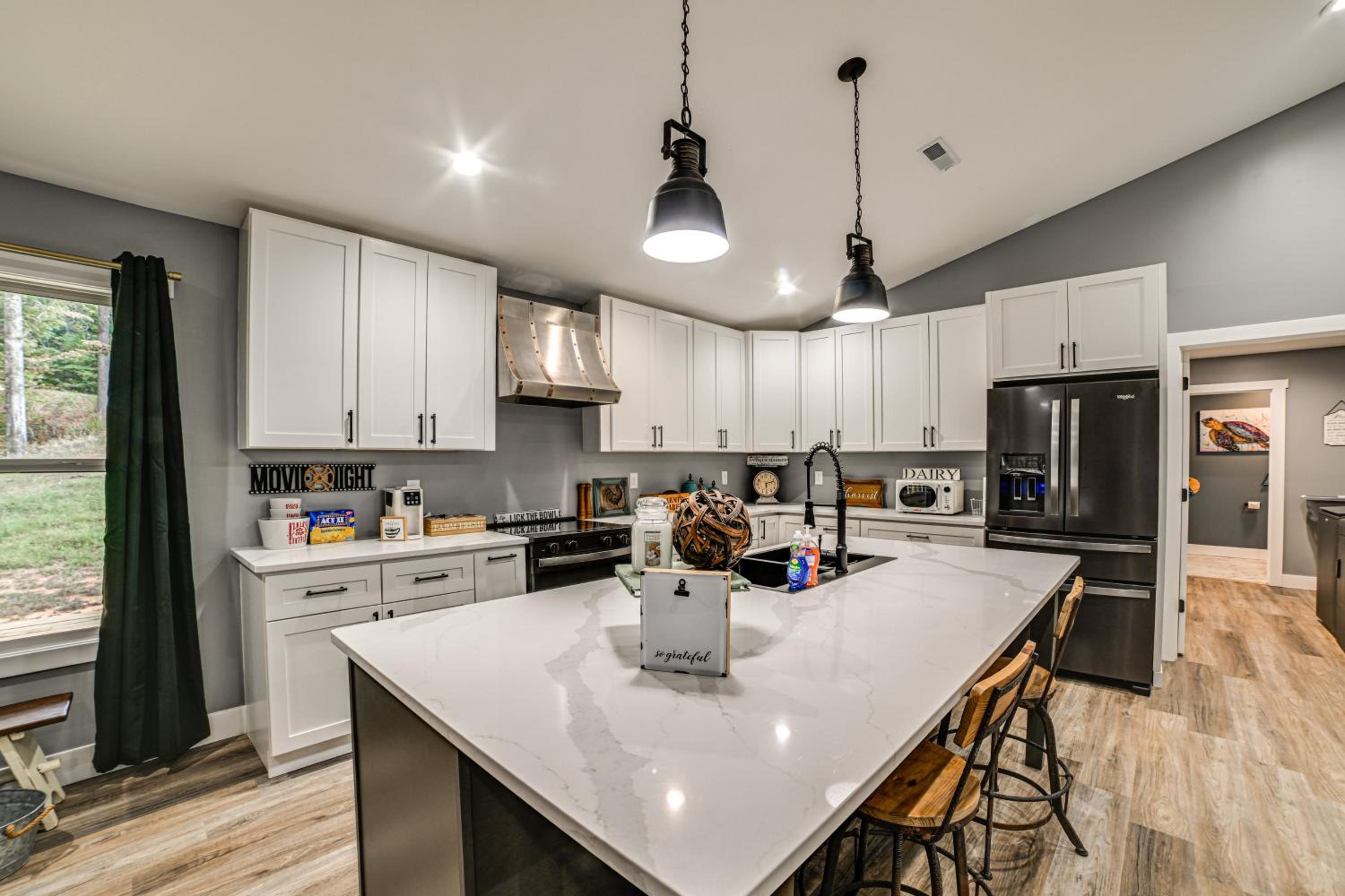 Walk to Lake Barkley! Family Home with Outdoor Oasis