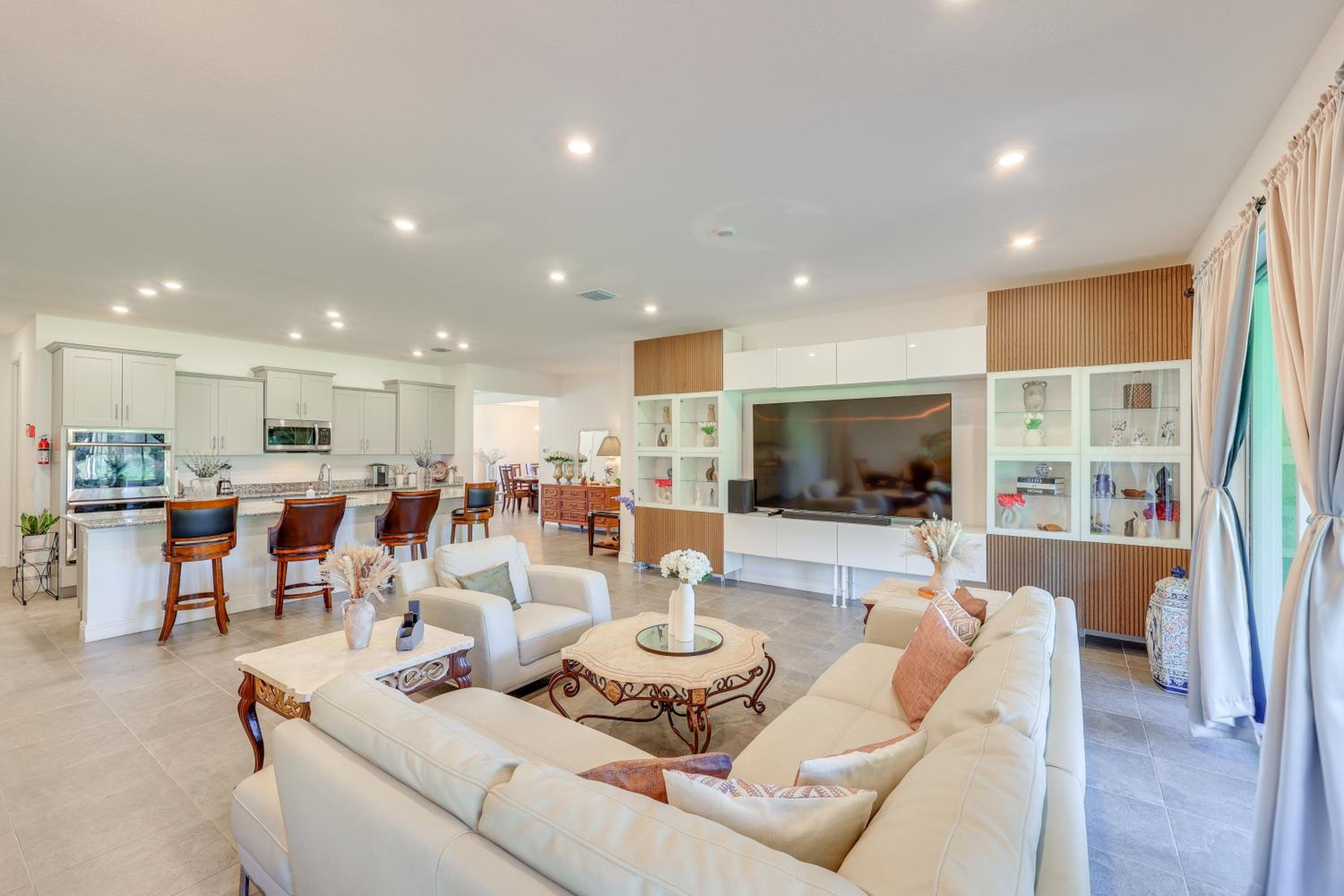 2 Mi to Golf! Punta Gorda Gem with Pet-Friendly Yard