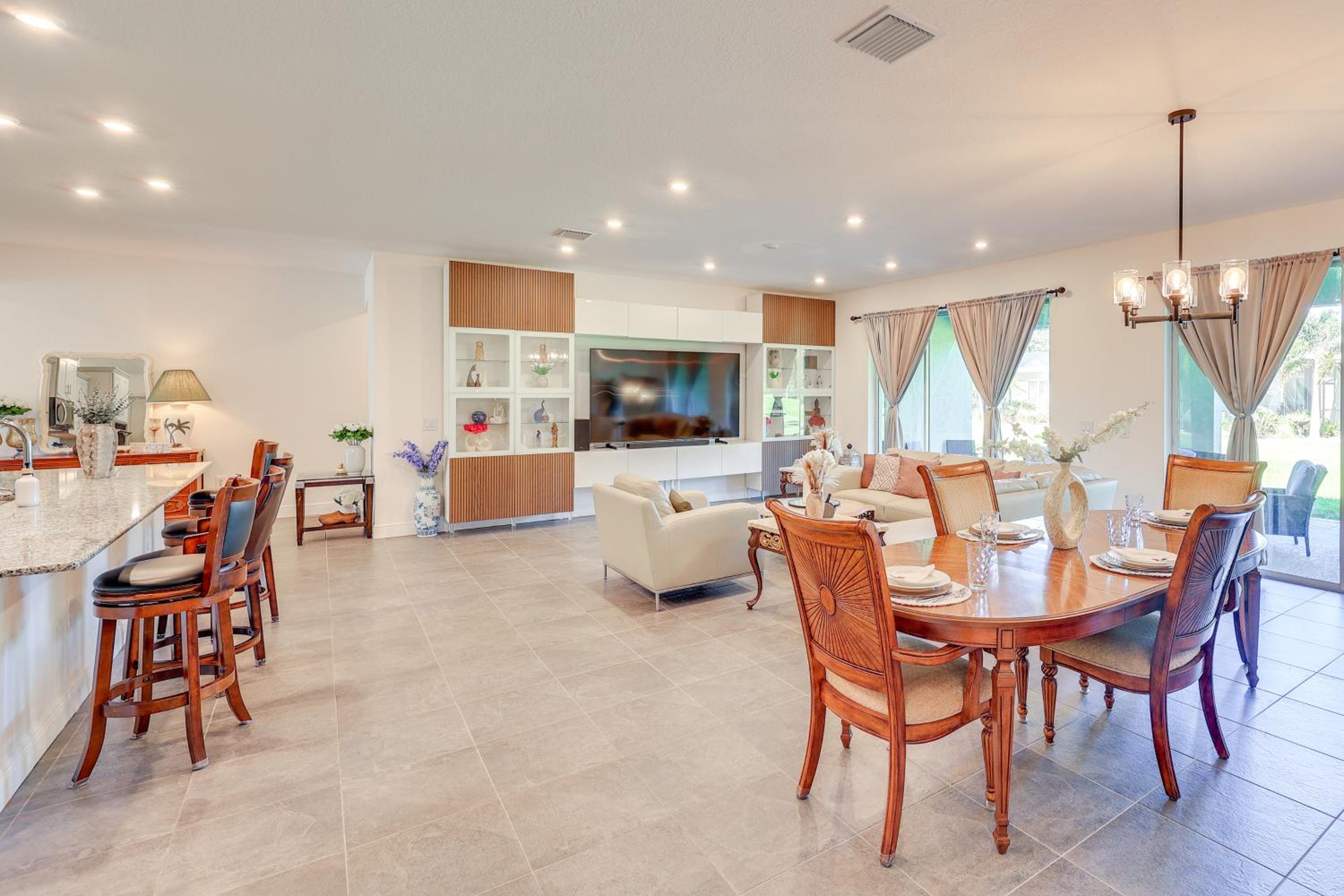 2 Mi to Golf! Punta Gorda Gem with Pet-Friendly Yard