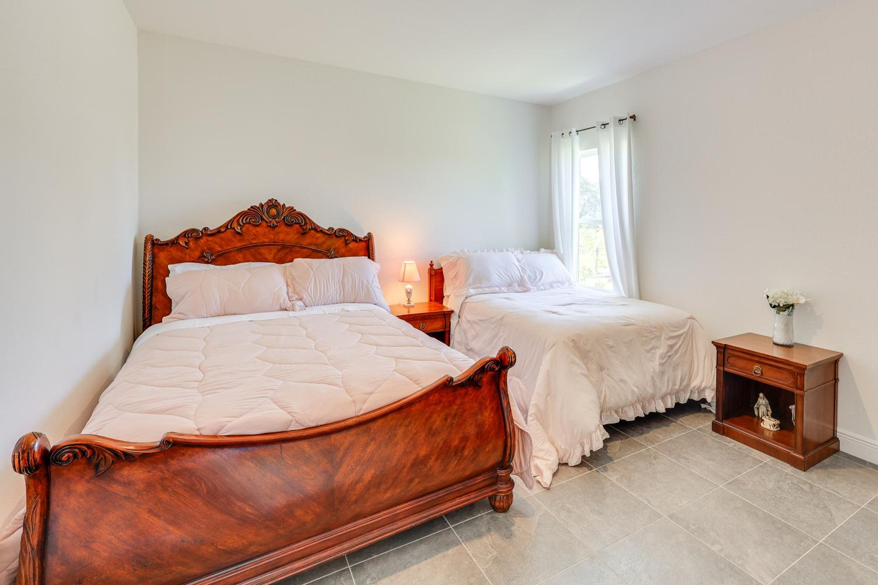 2 Mi to Golf! Punta Gorda Gem with Pet-Friendly Yard