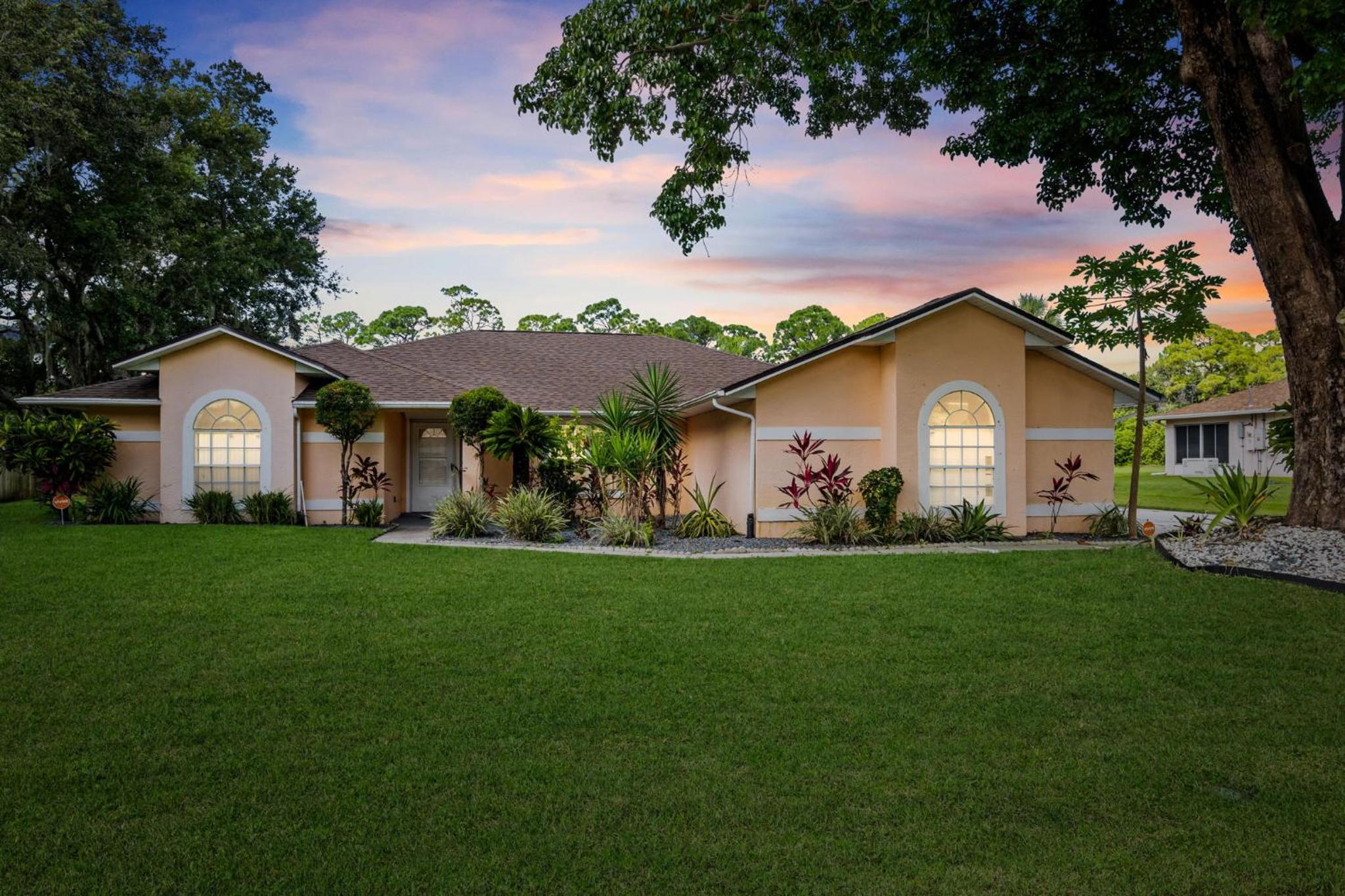 Mi Casa in Palm Bay