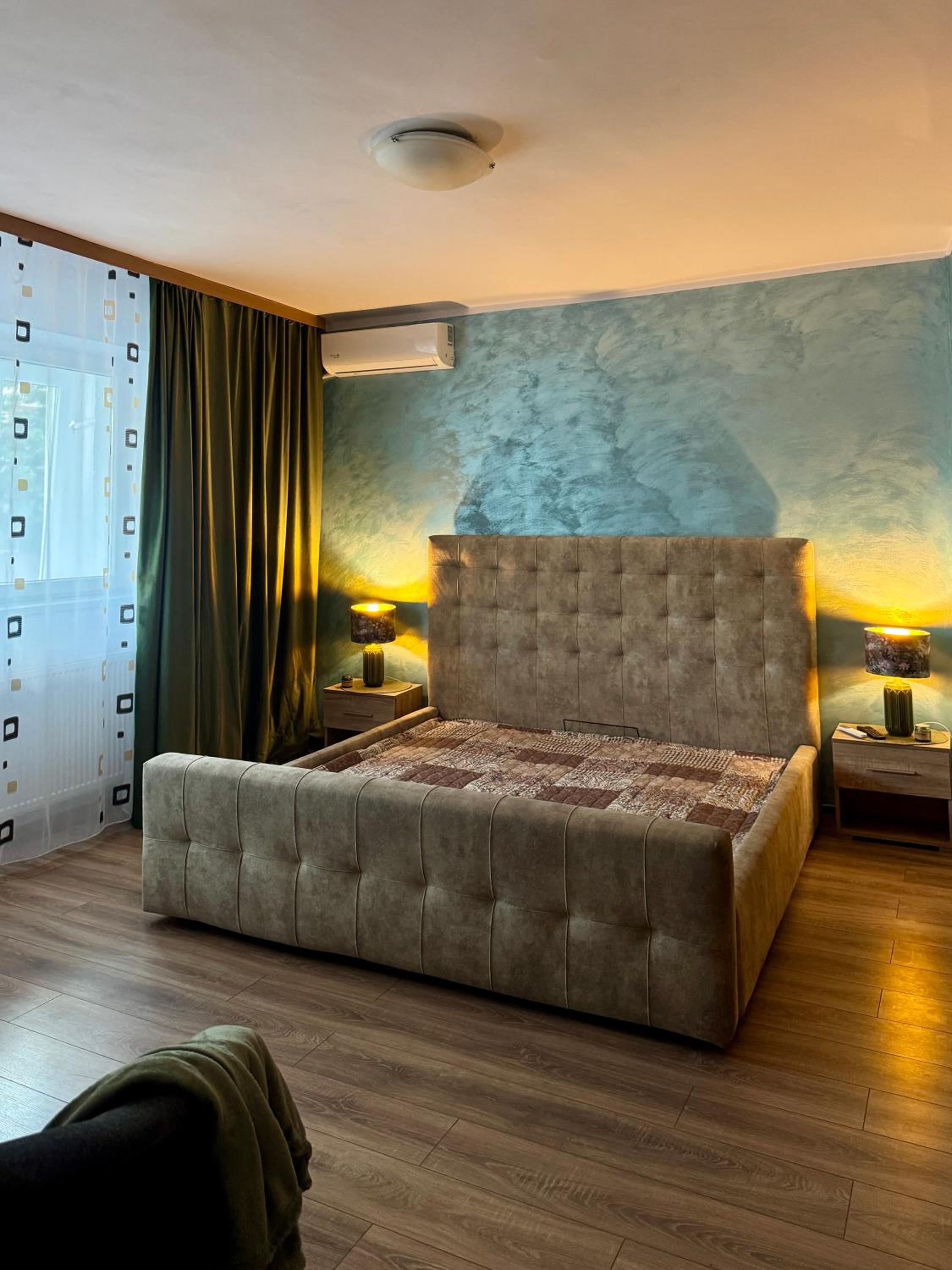 SHoliday 1 Bedroom Balcony &Free Parking
