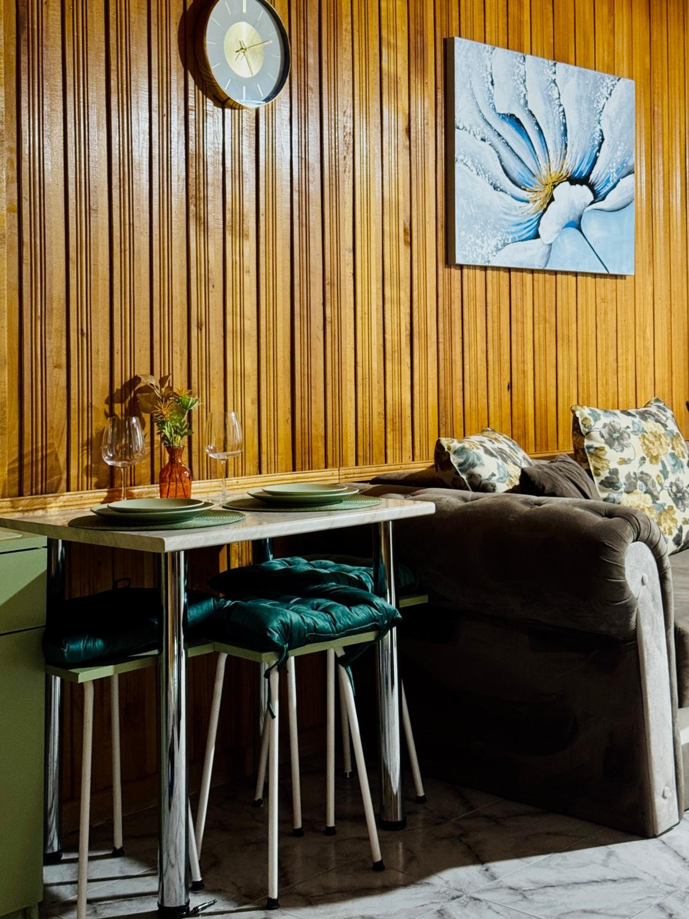 SHoliday 1 Bedroom Balcony &Free Parking