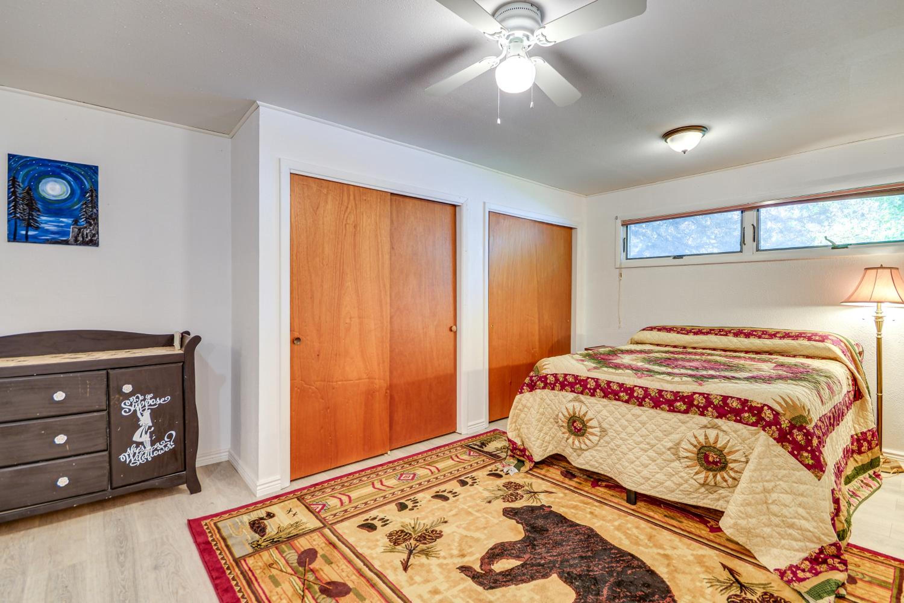 7 Mi to Bighorn Natl Forest Dog-Friendly Home