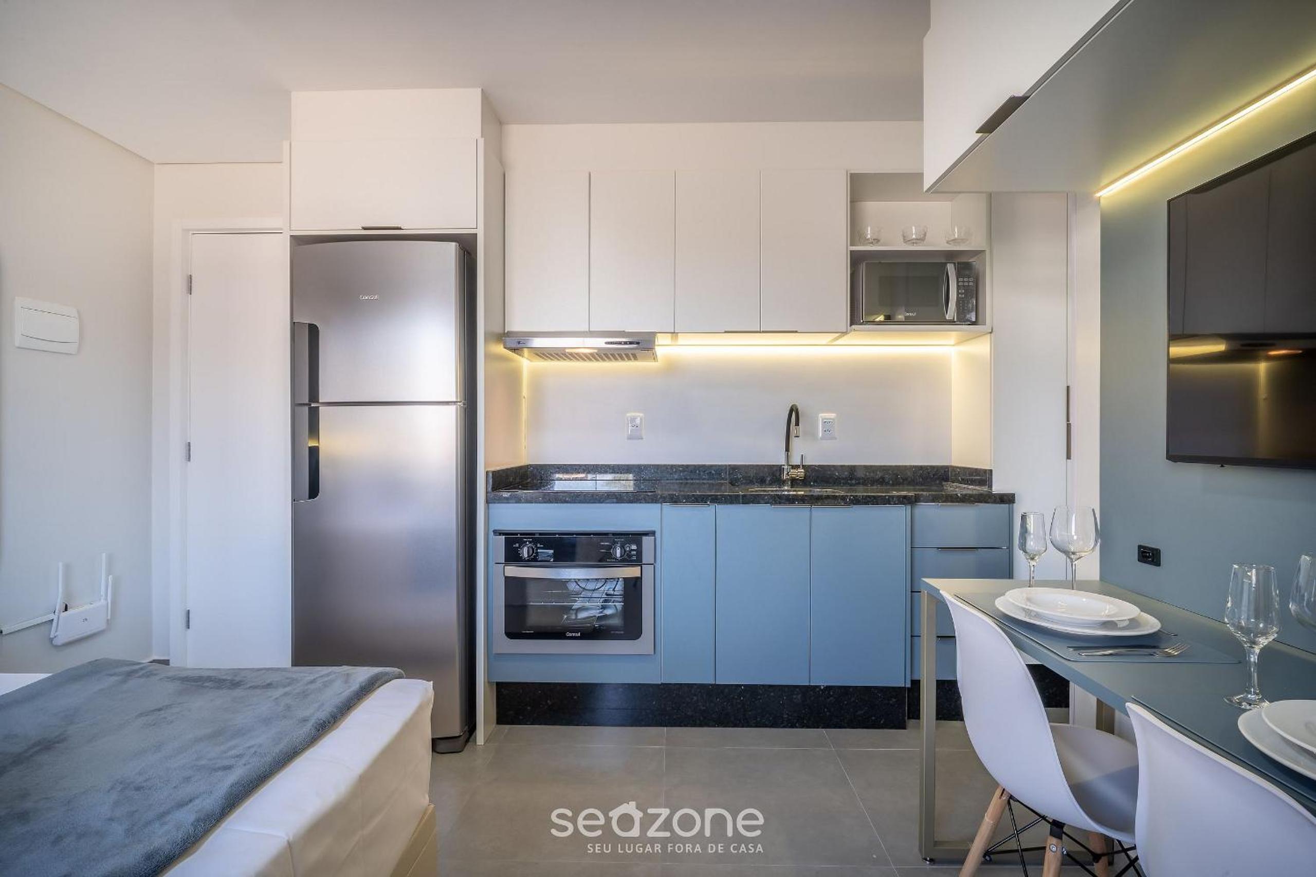 Complete stay by the sea, just 10 meters from the beach - AARs