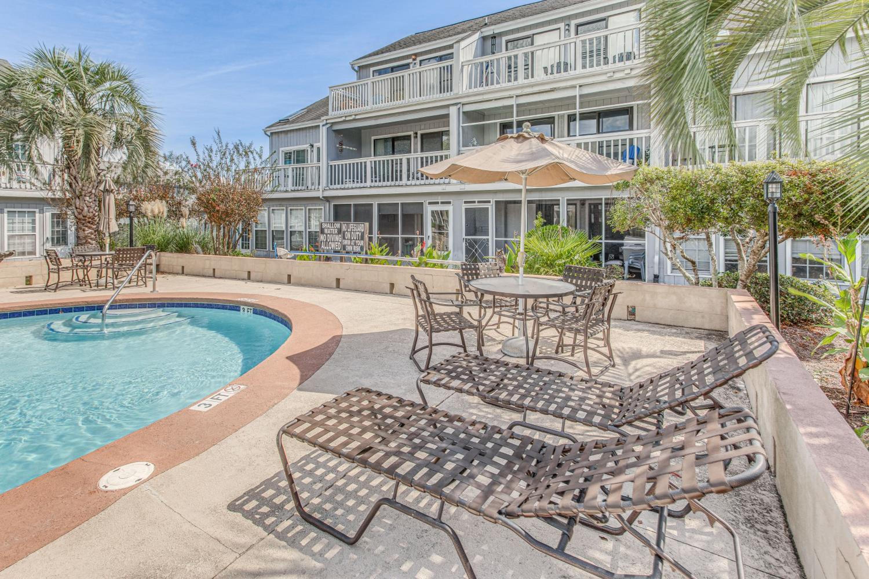 4 Mi to Beach Unit with Pool Access in Little River