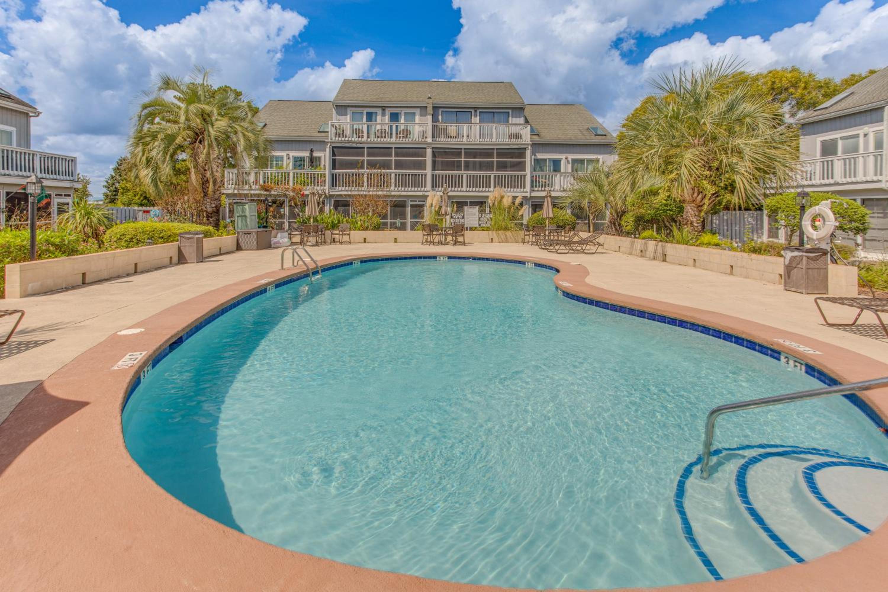 4 Mi to Beach Unit with Pool Access in Little River