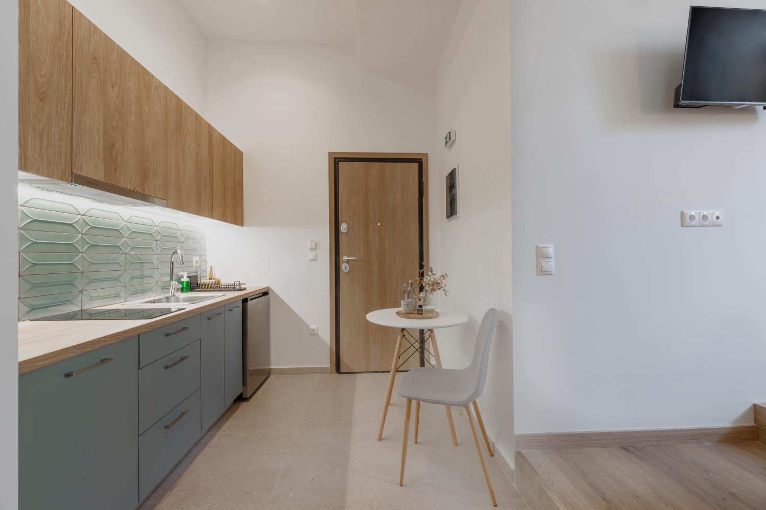 AthenianNest Asomaton Boutique Studio in Psyrri near Acropolis
