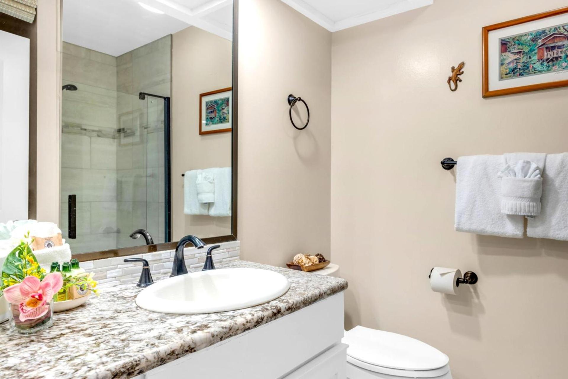 NEW KBM Resorts FREE CAR Kapalua Golf Villas 1-Bedroom Condo with Spacious Lanai and Golf Course Views KGV-18T4