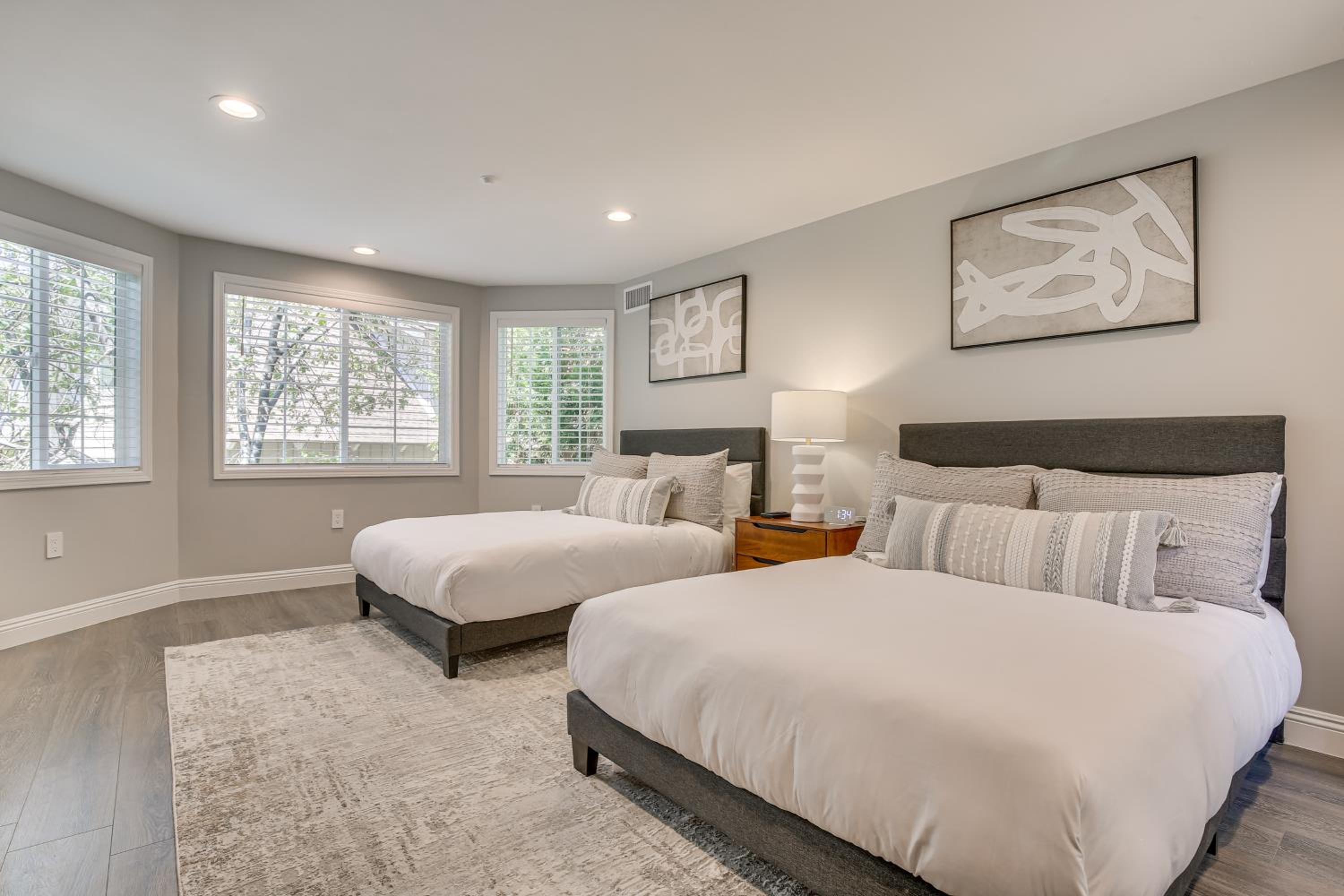 Hot Tub and Mountain Views Luxe Lake Arrowhead Home