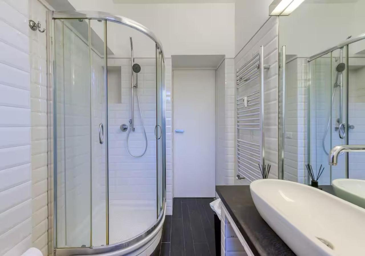 Vittoriano Pantheon apartment