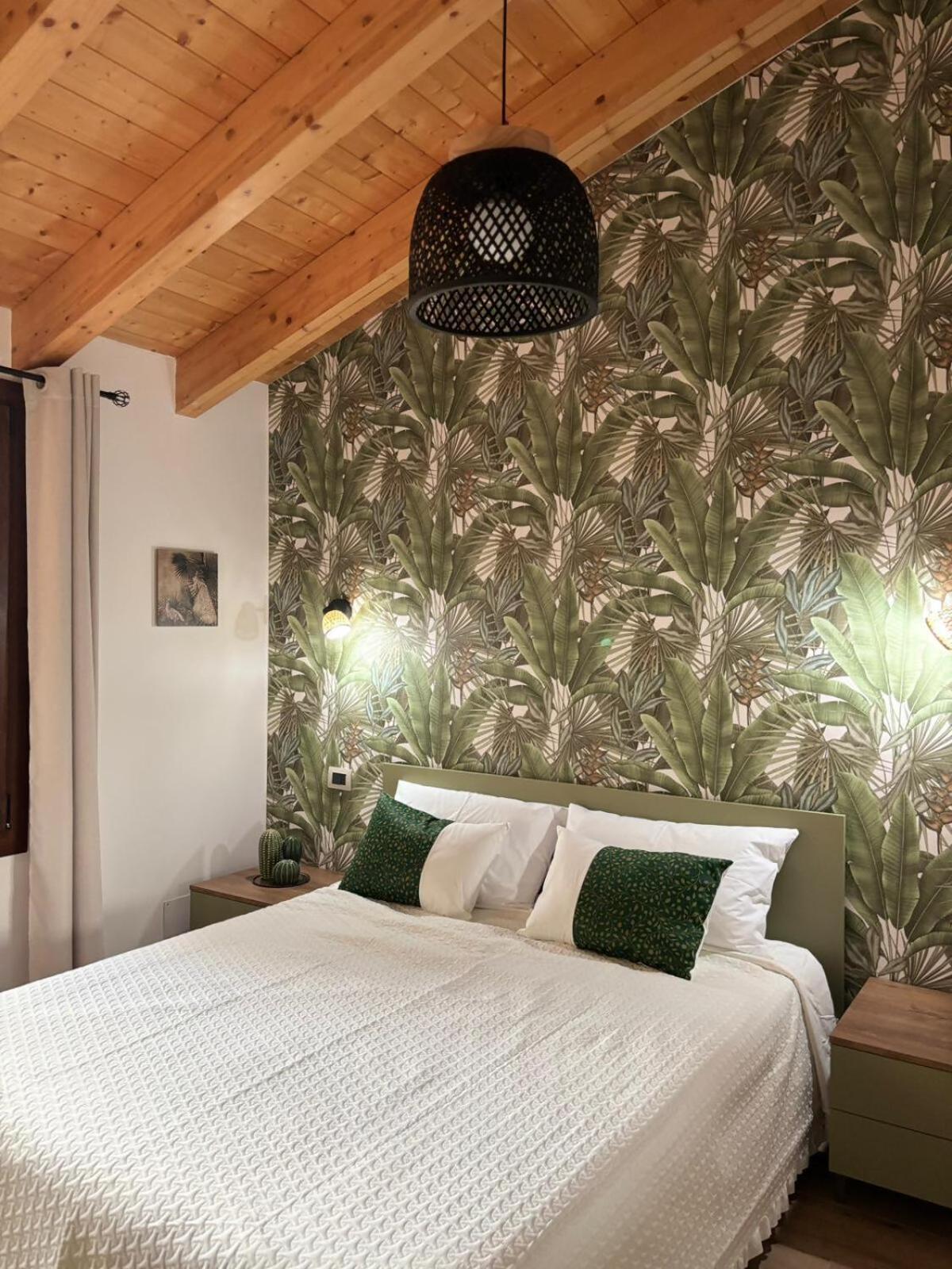 Room & Breakfast Olmo Tondo