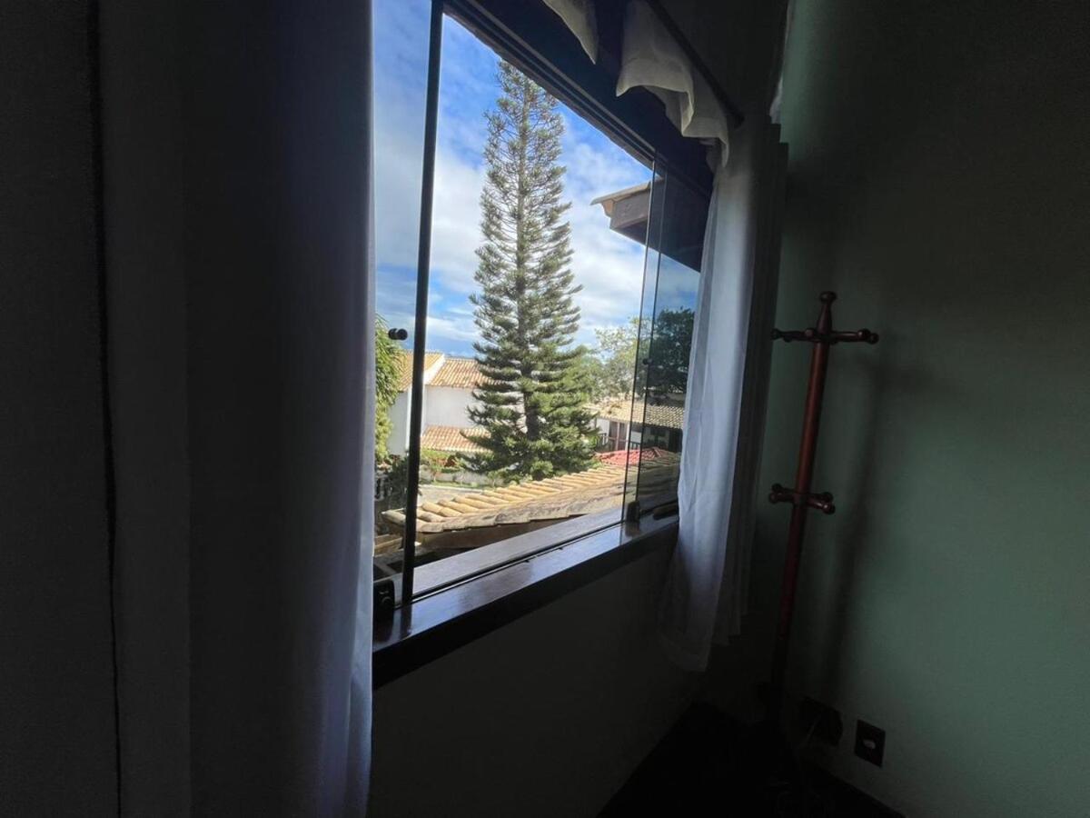 Exclusiva casa em Geriba com vista para o mar