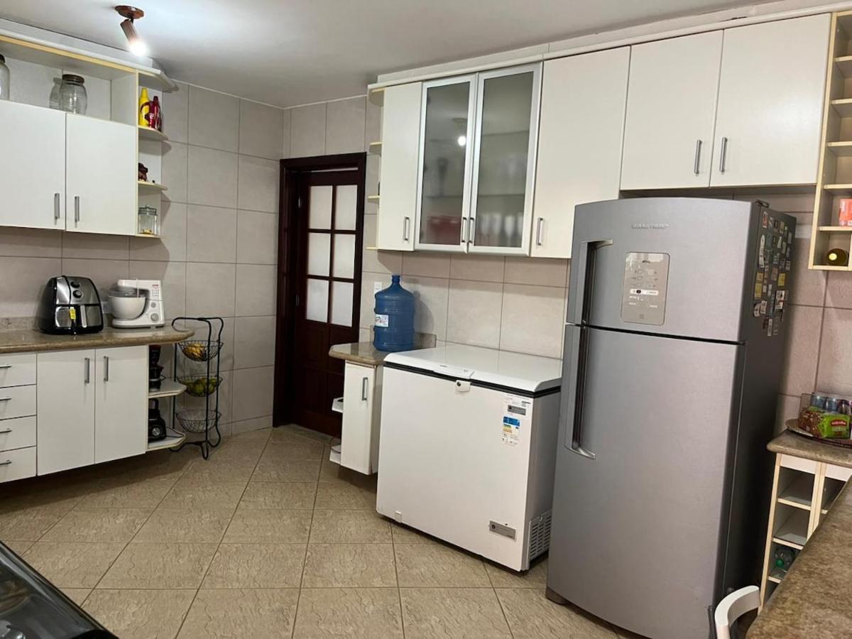 Exclusiva casa em Geriba com vista para o mar