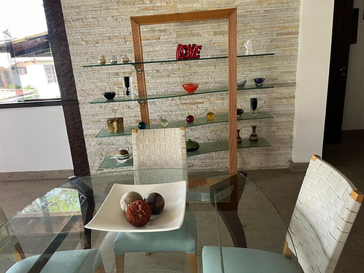 Exclusiva casa em Geriba com vista para o mar