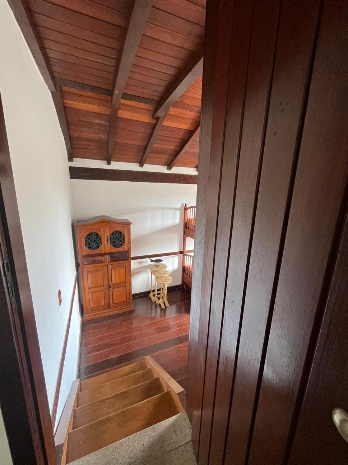 Exclusiva casa em Geriba com vista para o mar