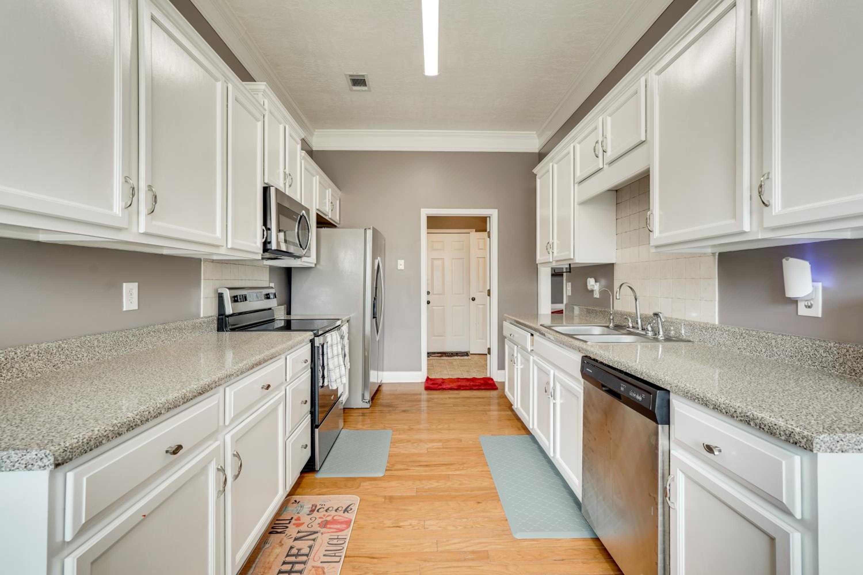 14 Mi to Augusta! Family Home with Pet-Friendly Yard