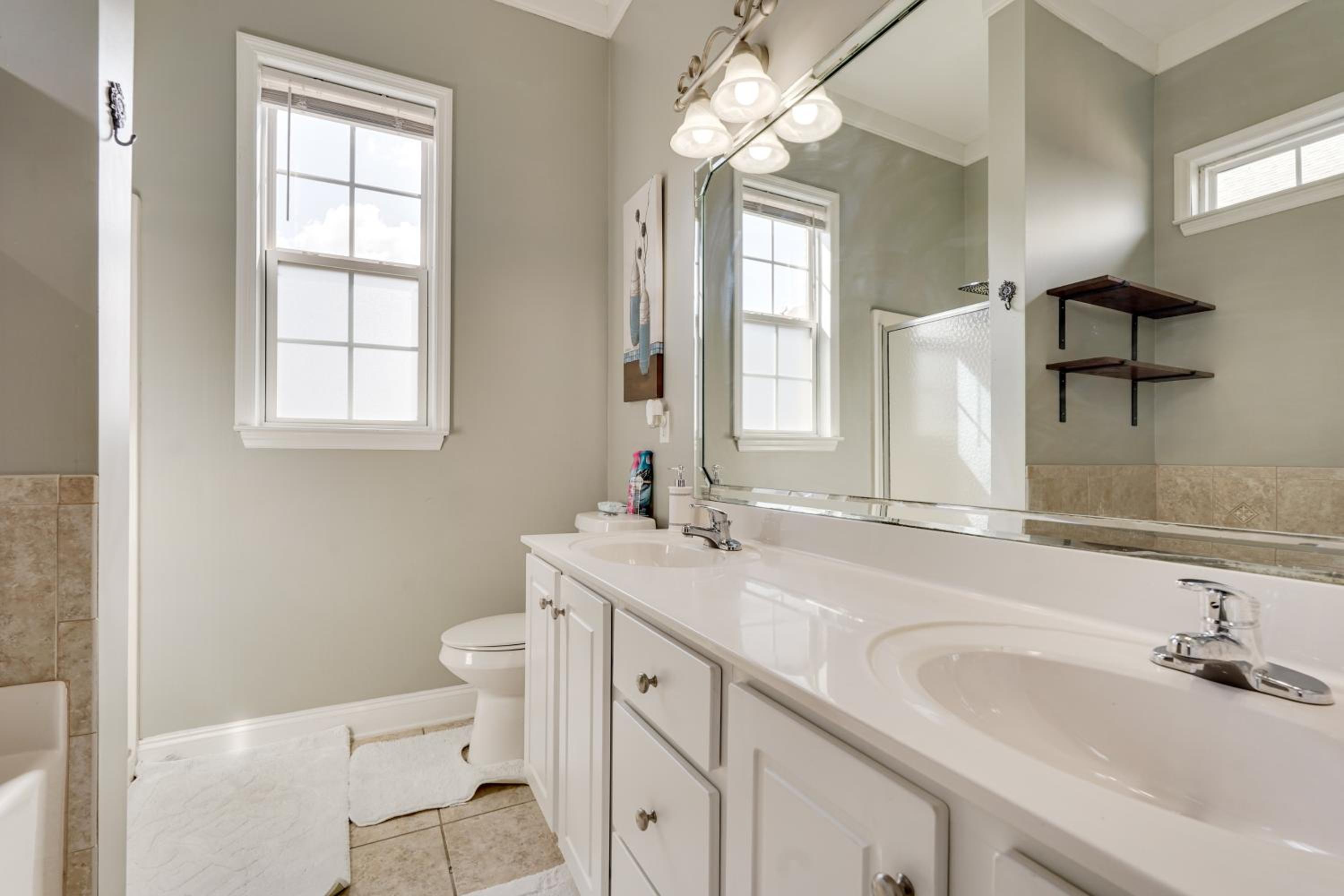 14 Mi to Augusta! Family Home with Pet-Friendly Yard