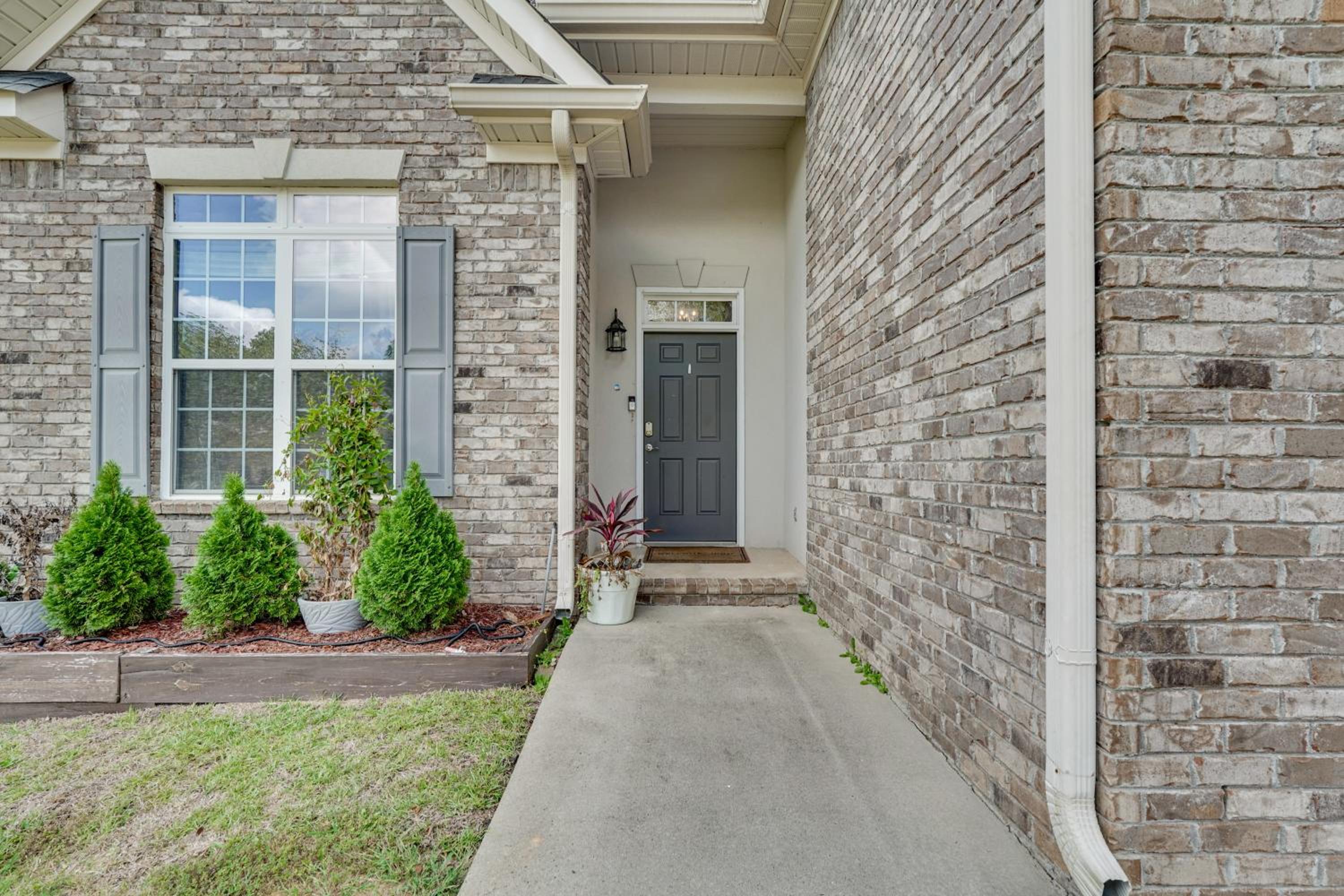14 Mi to Augusta! Family Home with Pet-Friendly Yard
