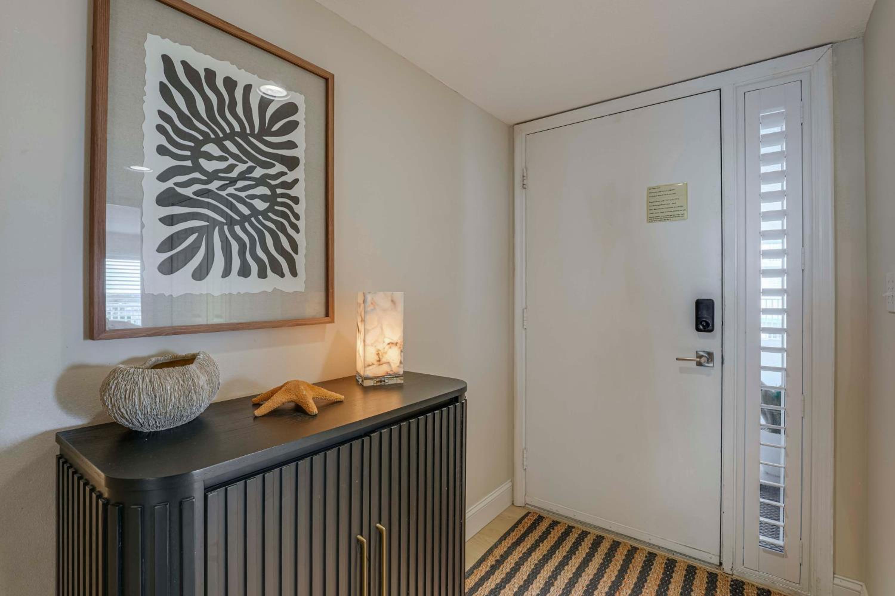 Gulf Views, Steps to Beach Redington Shores Condo