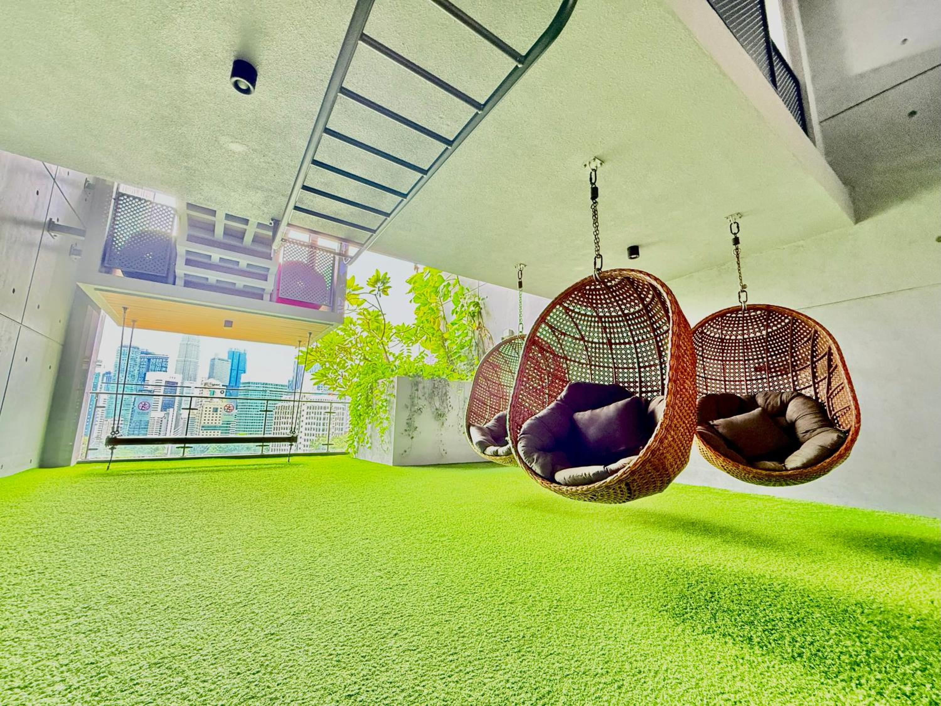 Ceylonz Suites KLCC by Purple Orchid