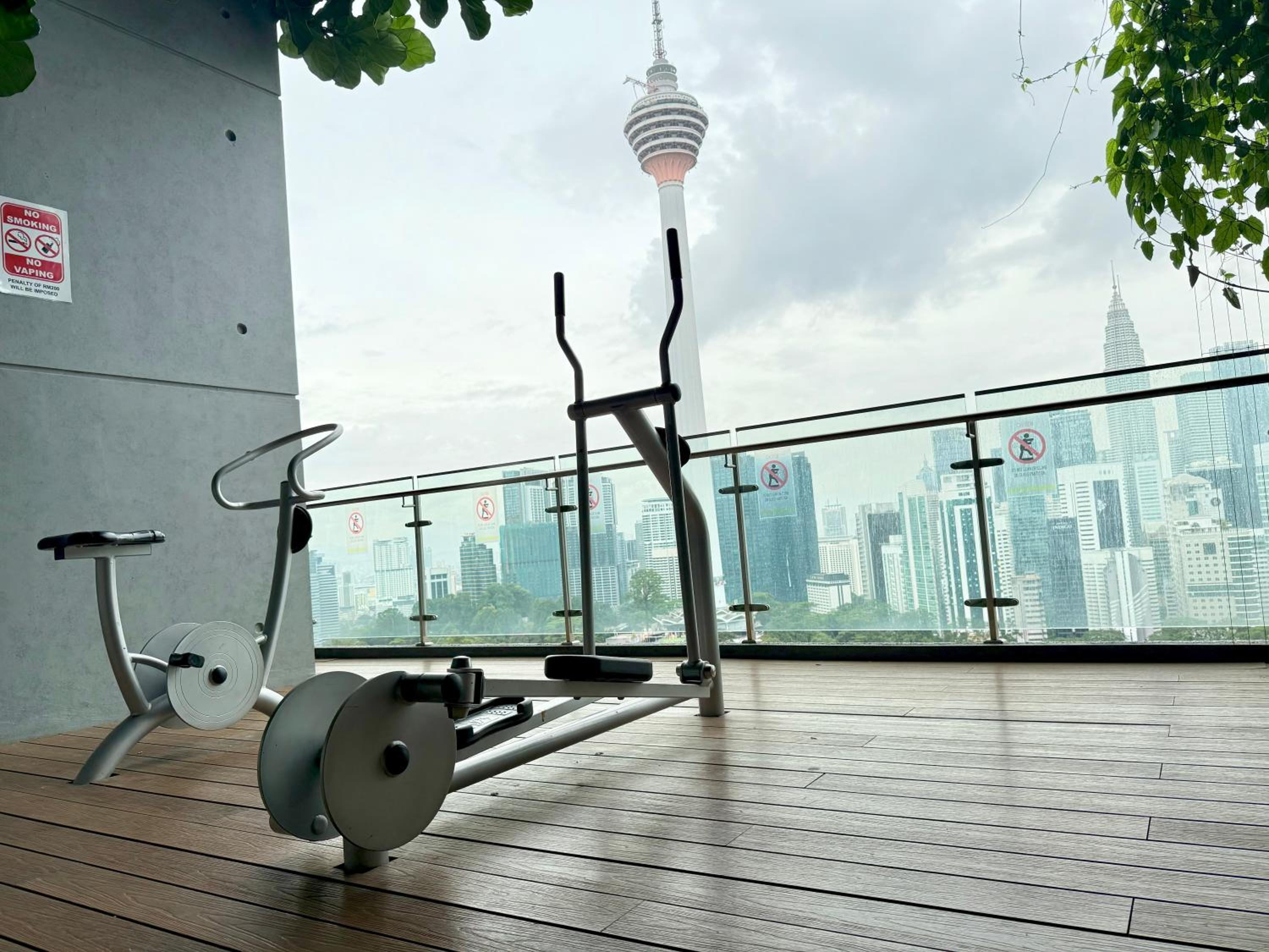 Ceylonz Suites KLCC by Purple Orchid
