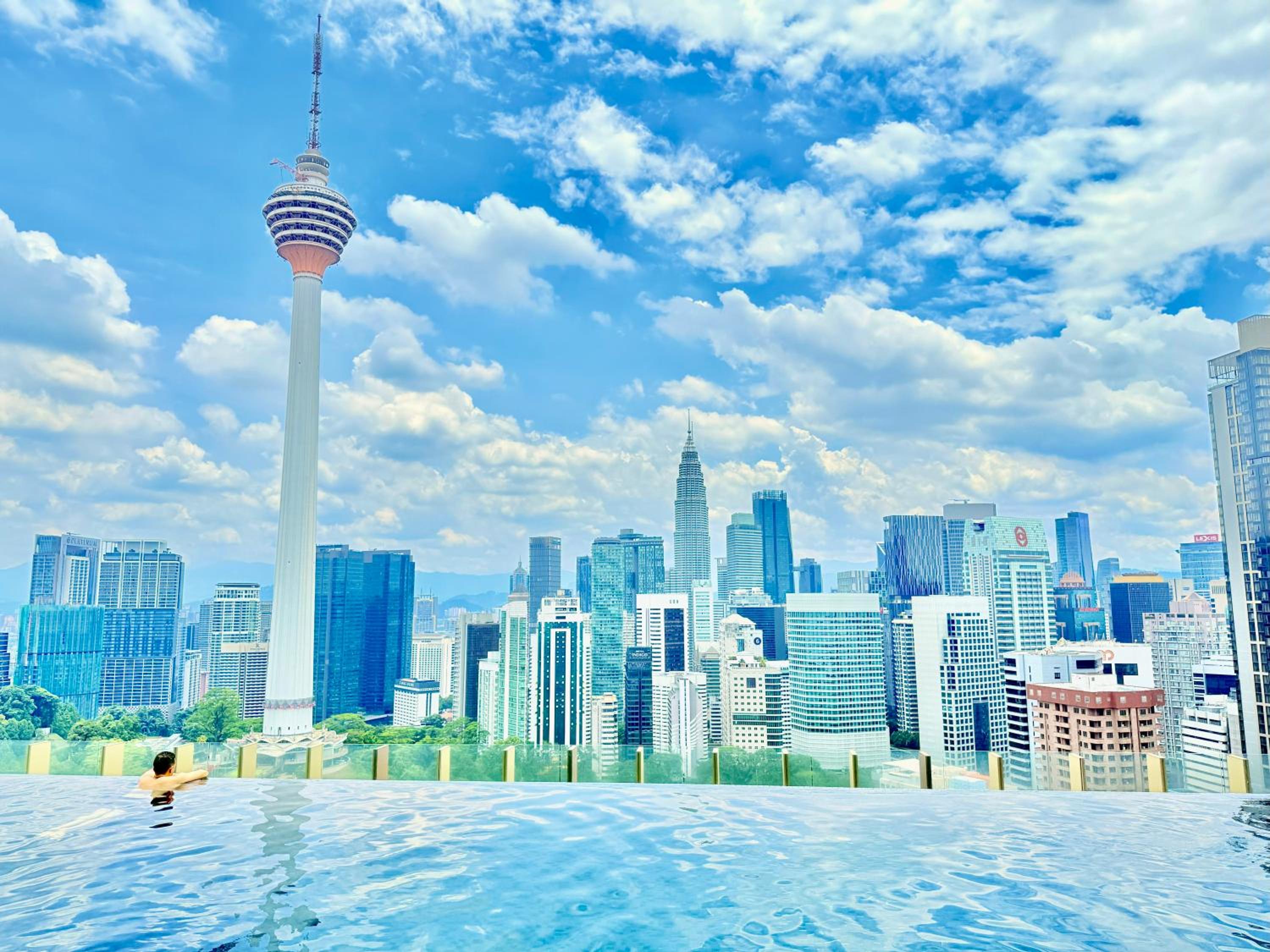 Ceylonz Suites KLCC by Purple Orchid