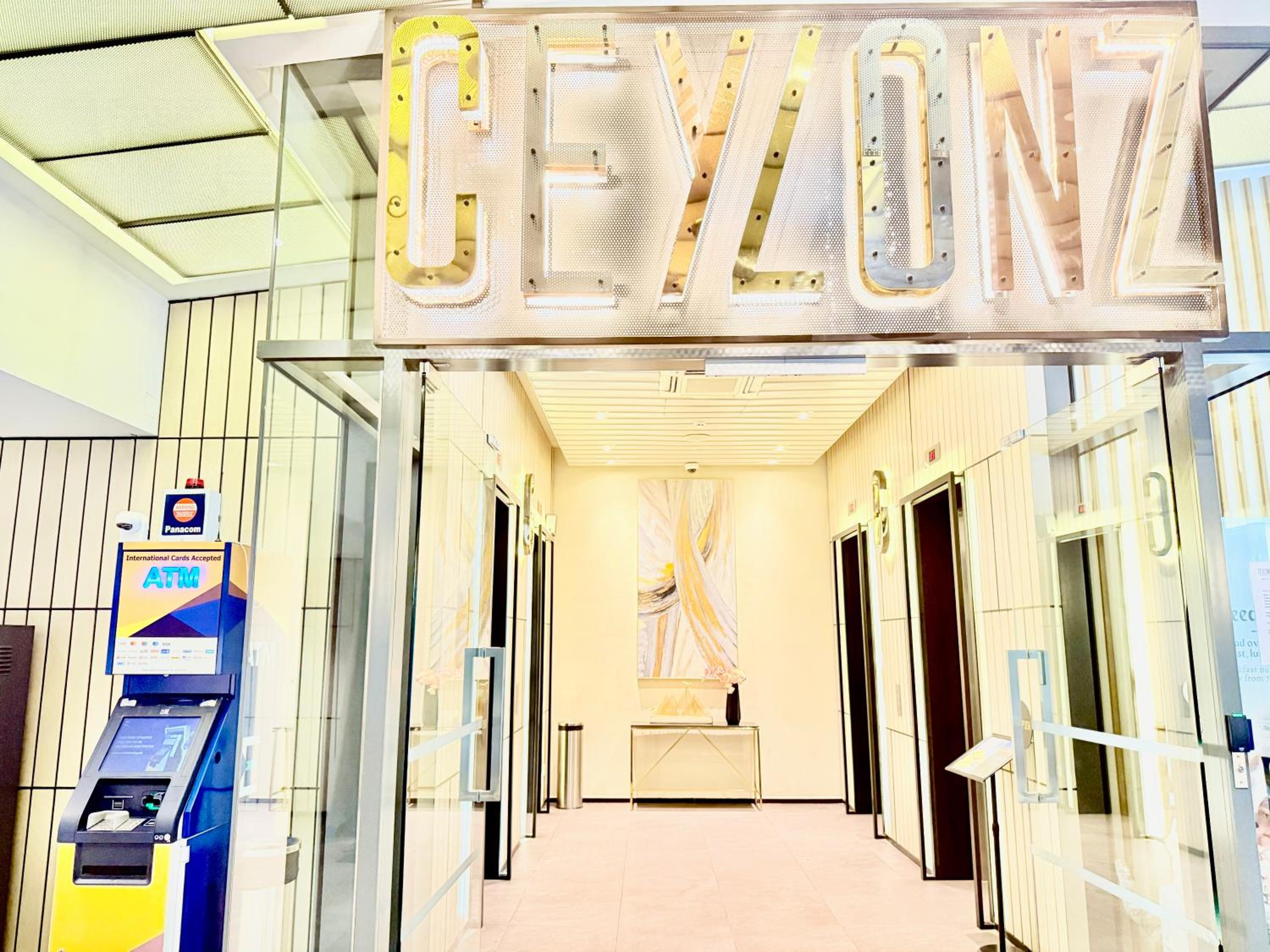 Ceylonz Suites KLCC by Purple Orchid