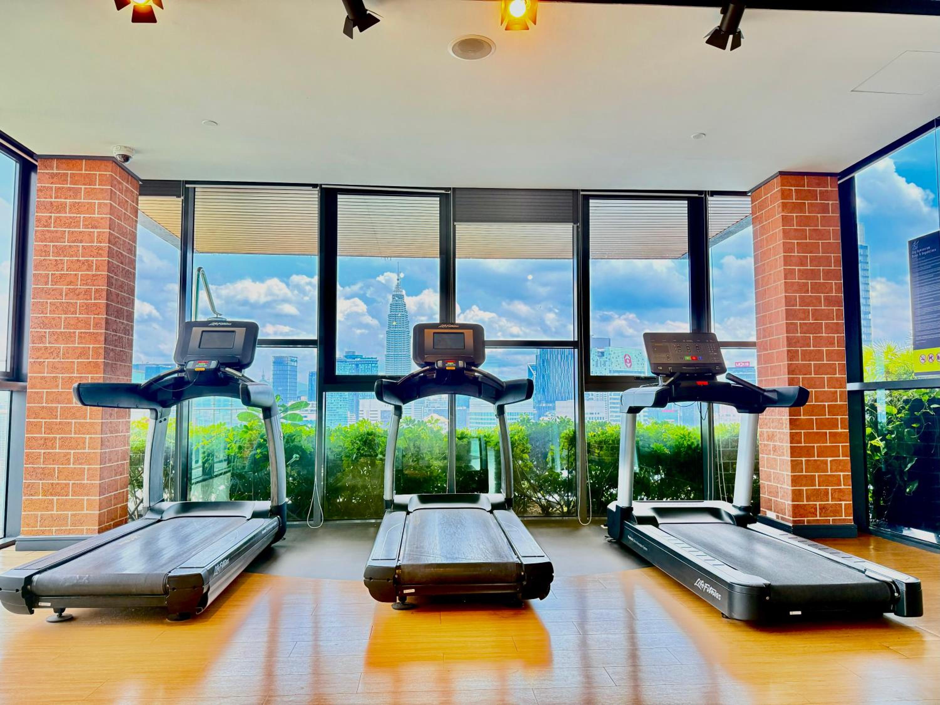 Ceylonz Suites KLCC by Purple Orchid