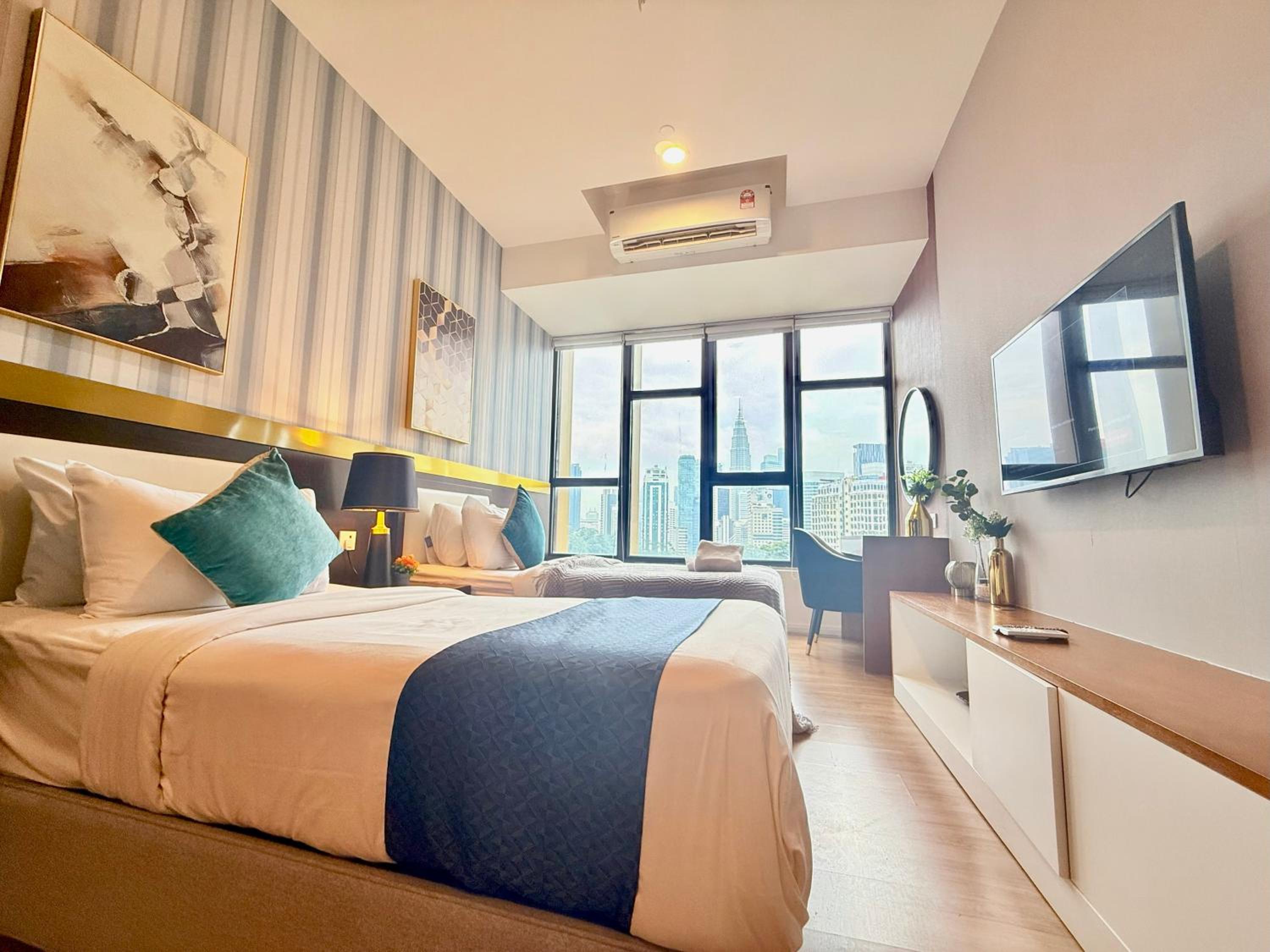 Ceylonz Suites KLCC by Purple Orchid