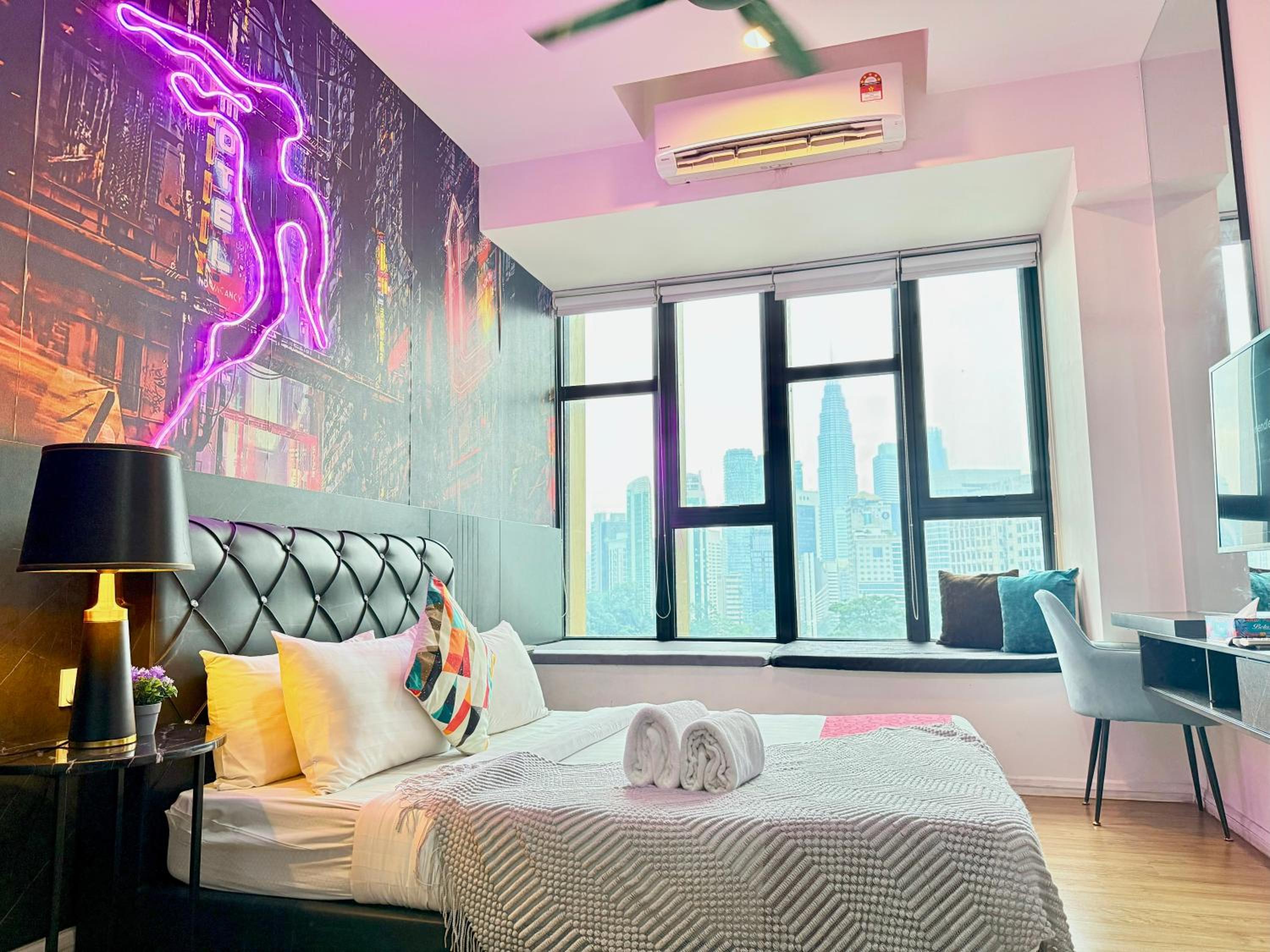 Ceylonz Suites KLCC by Purple Orchid